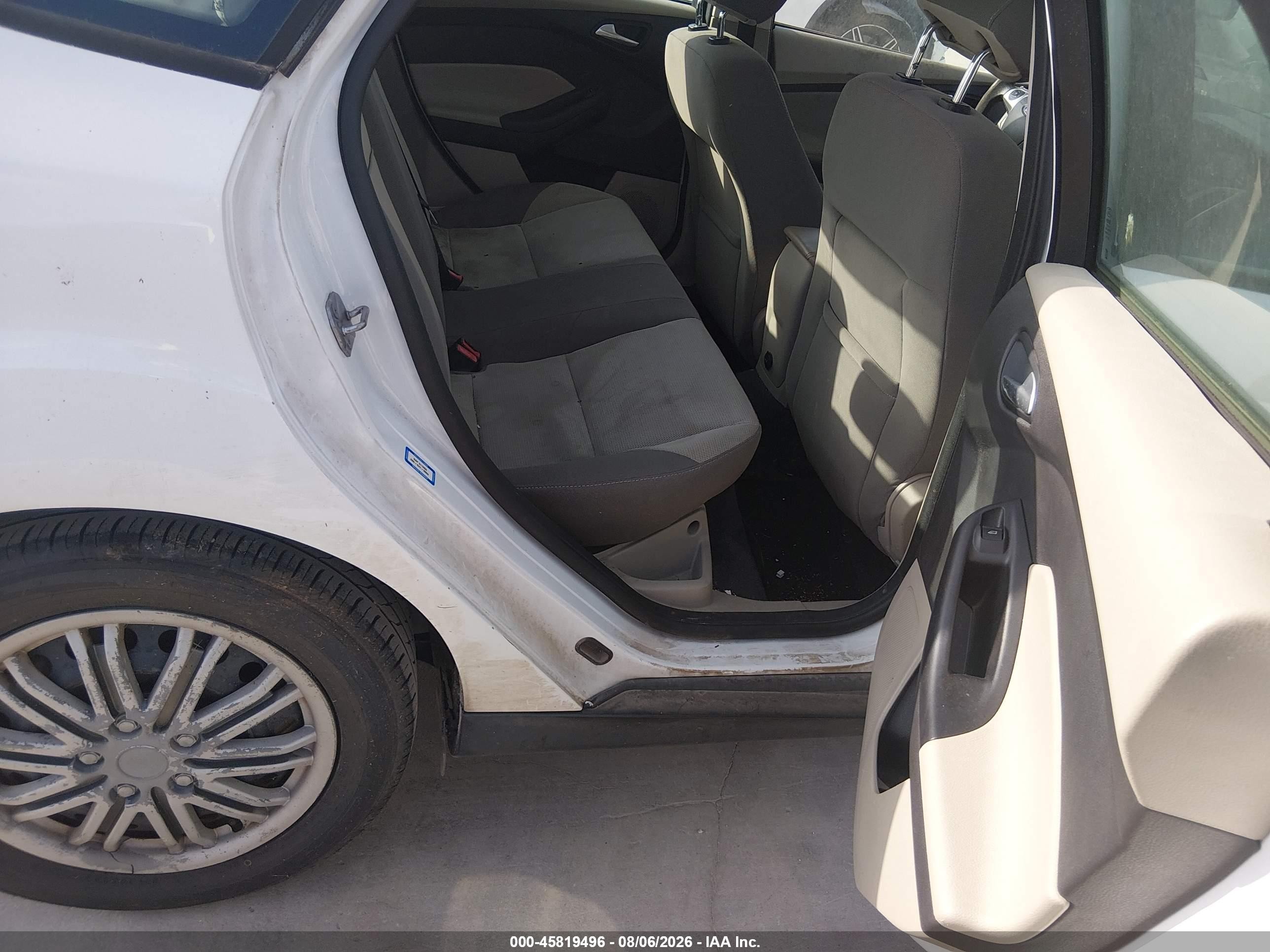 2013 Ford Focus Se White vin: 1FADP3F20DL115599