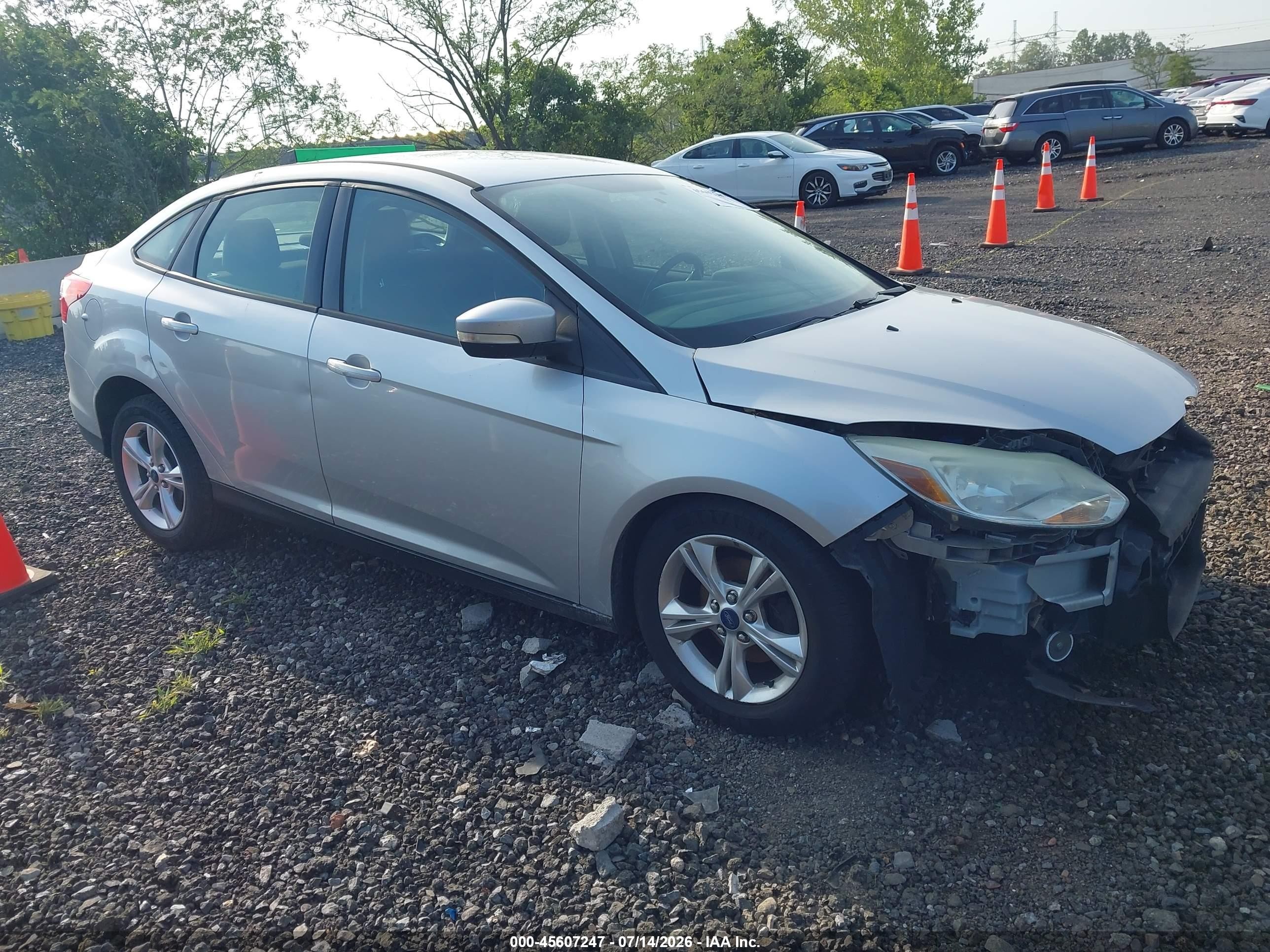 2013 Ford Focus Se Silver vin: 1FADP3F20DL118891