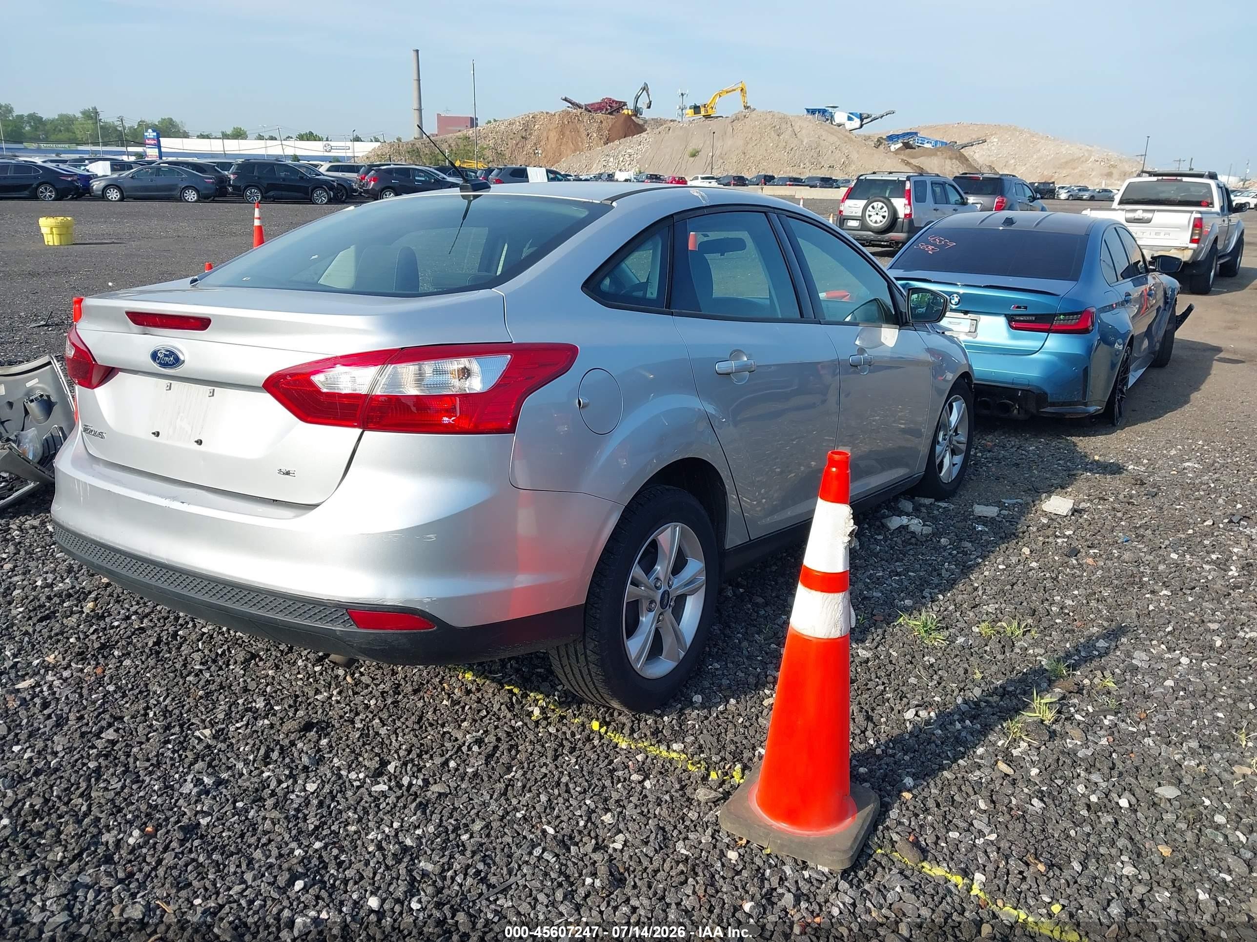 2013 Ford Focus Se Silver vin: 1FADP3F20DL118891