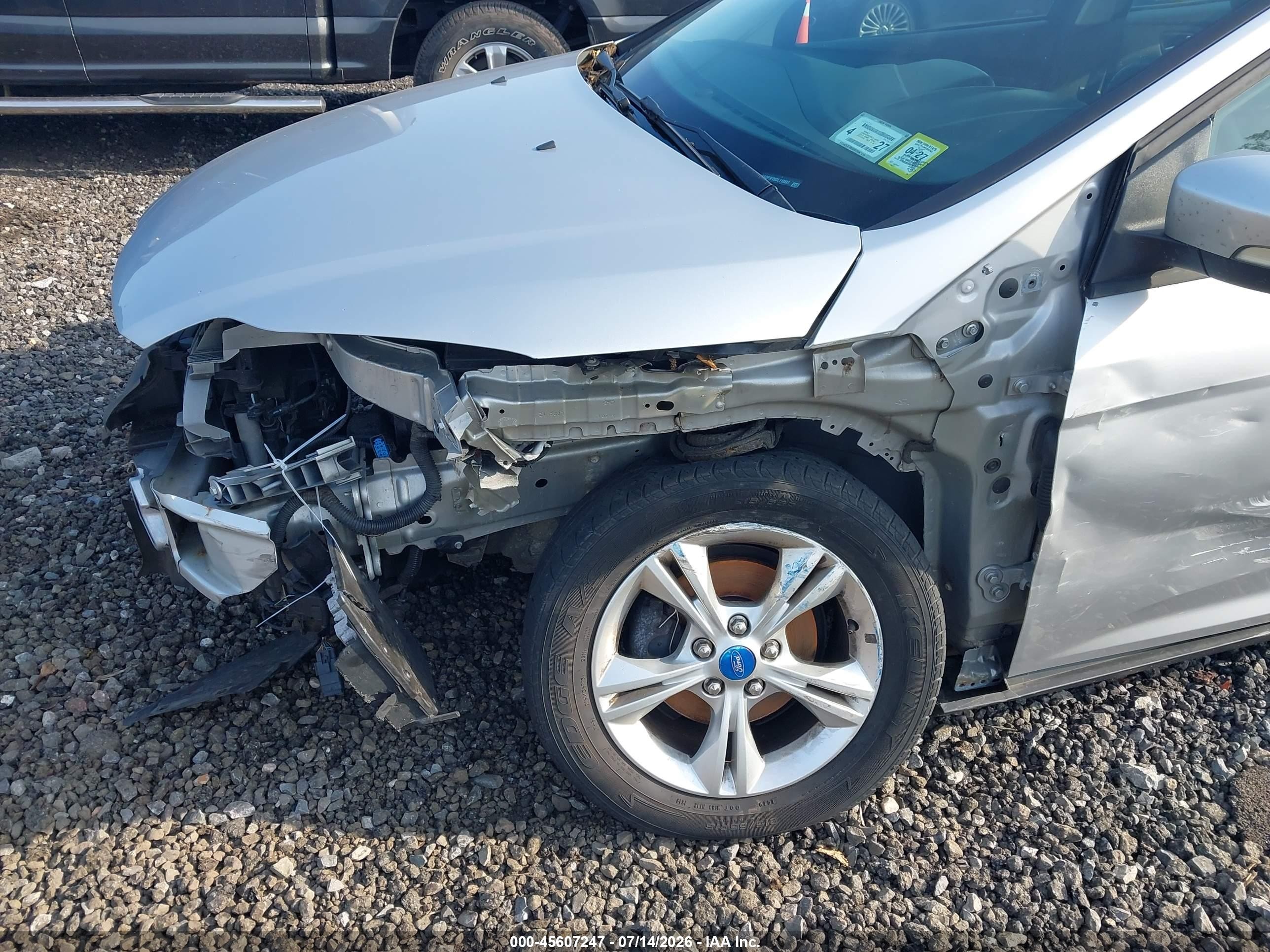 2013 Ford Focus Se Silver vin: 1FADP3F20DL118891