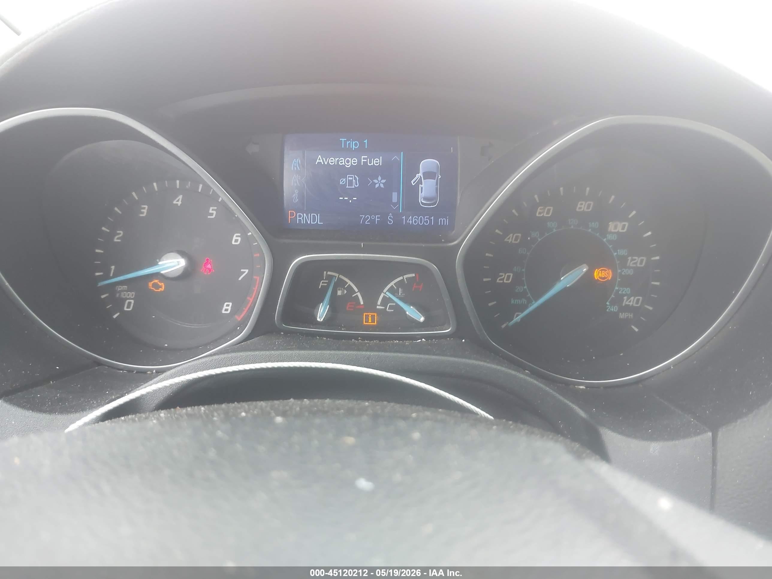2013 Ford Focus Se Красный vin: 1FADP3F20DL119037