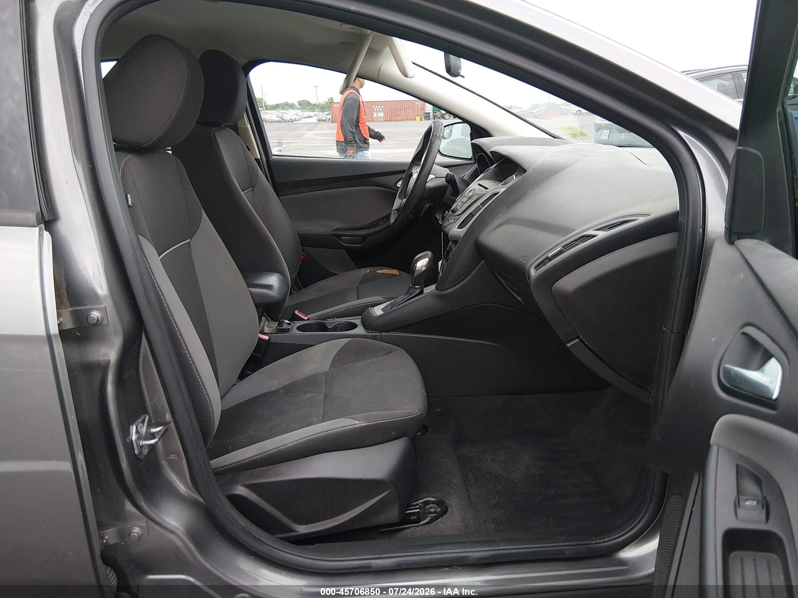 2013 Ford Focus Se Gray vin: 1FADP3F20DL131656