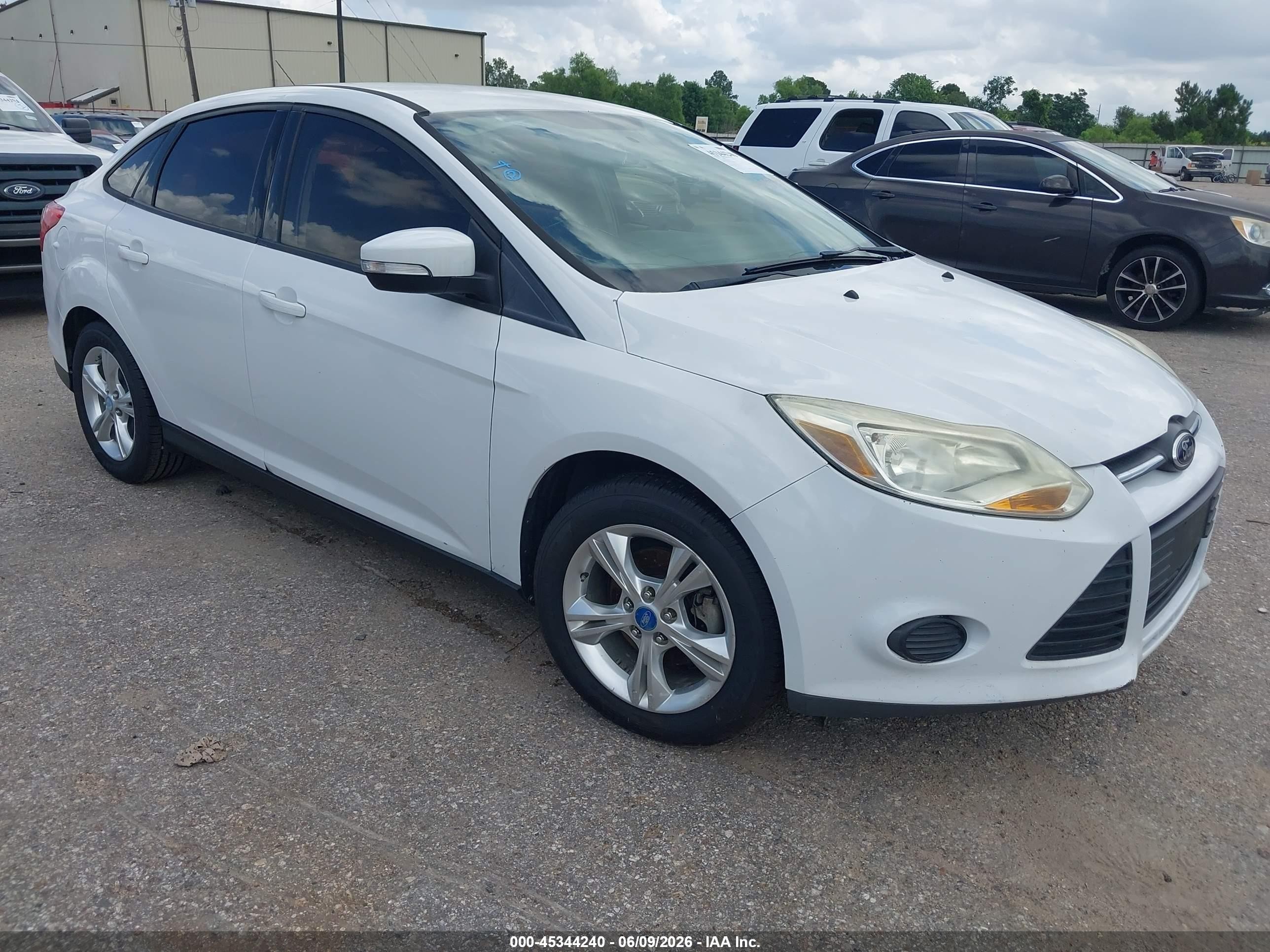 2013 Ford Focus Se Белый vin: 1FADP3F20DL158095