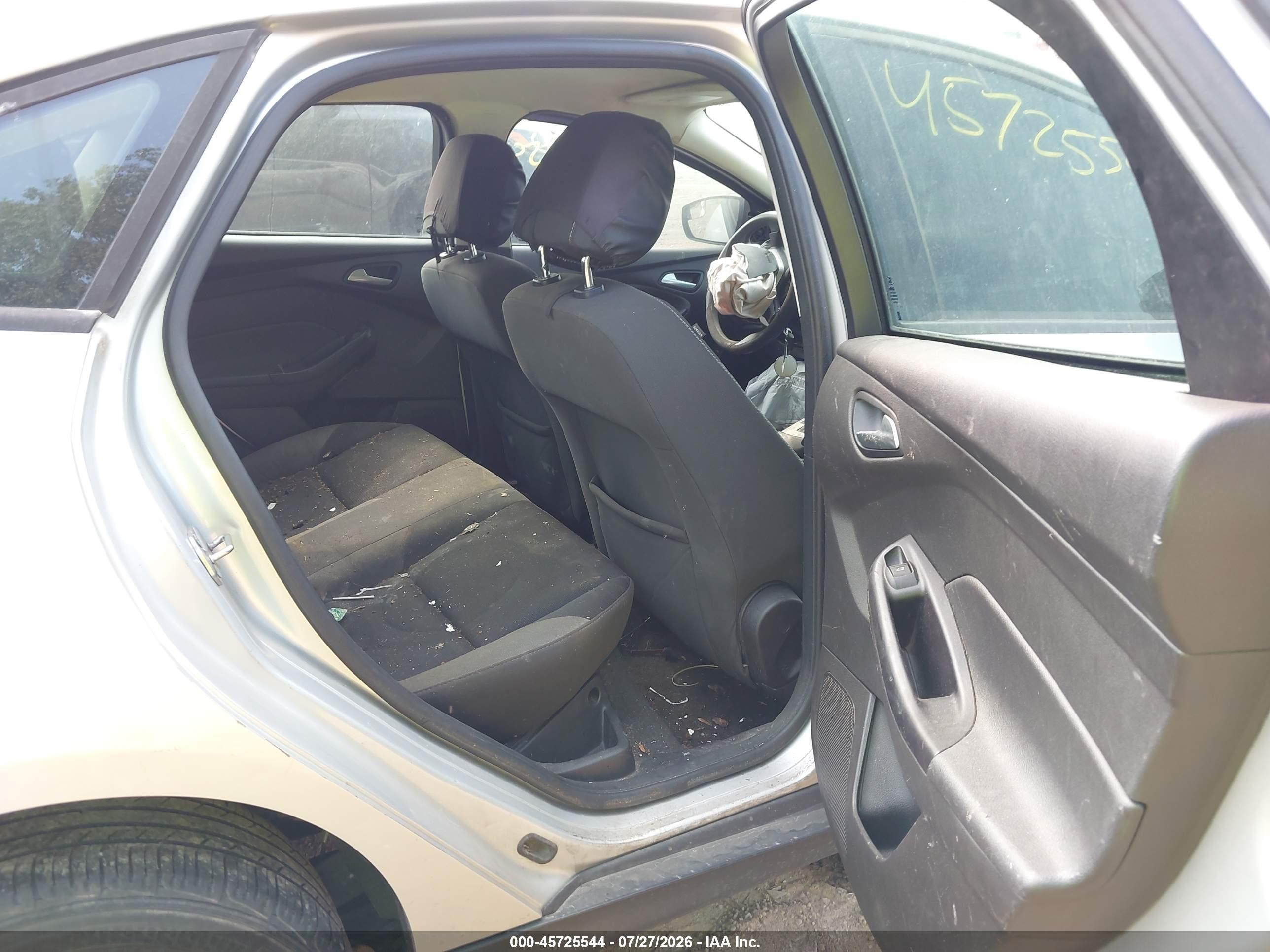 2013 Ford Focus Se Silver vin: 1FADP3F20DL167735