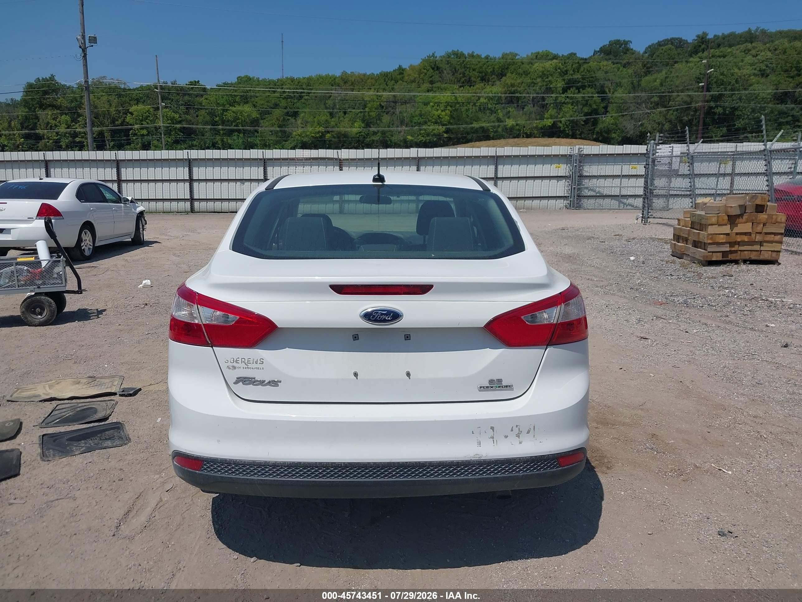 2013 Ford Focus Se White vin: 1FADP3F20DL188374