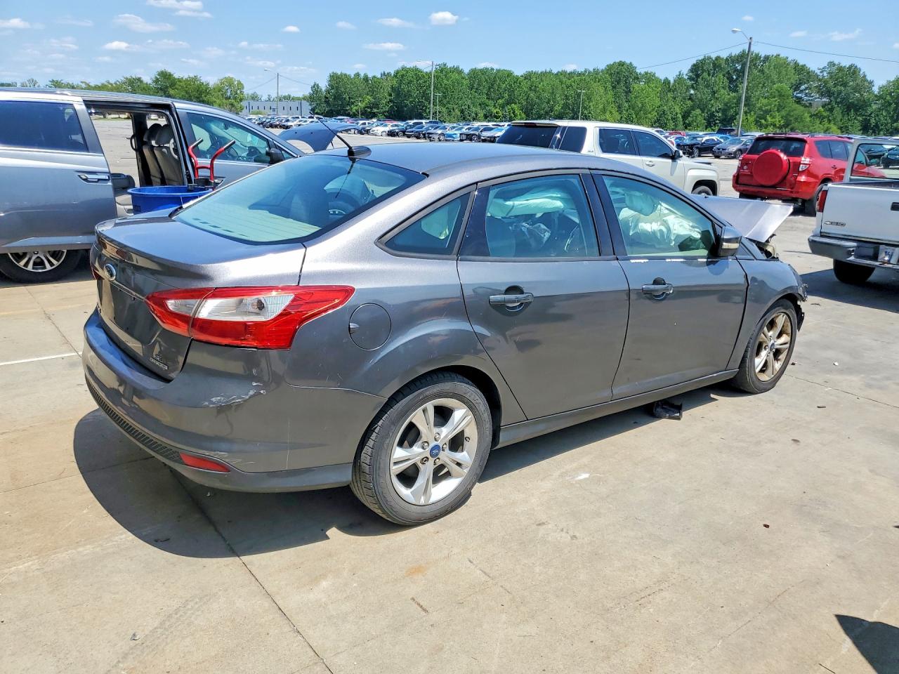 2013 Ford Focus Se Gray vin: 1FADP3F20DL188438