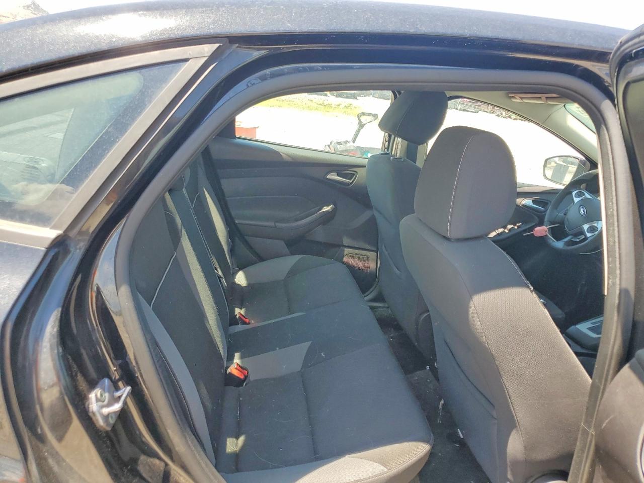2013 Ford Focus Se Black vin: 1FADP3F20DL190335