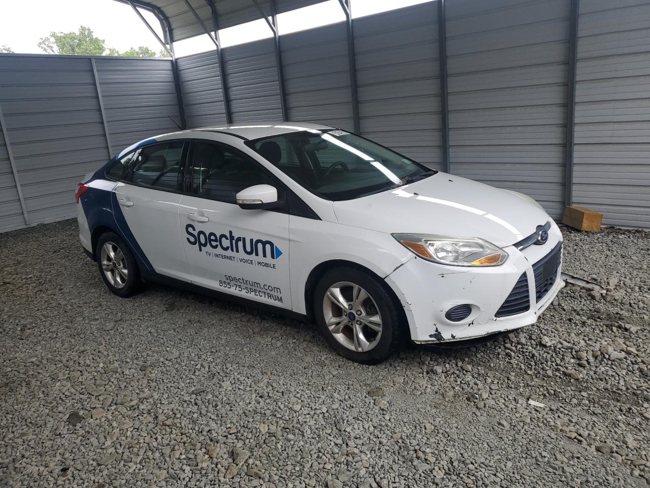 2013 Ford Focus Se White vin: 1FADP3F20DL198239 Damage: Right Front Fender, Chipped, 3