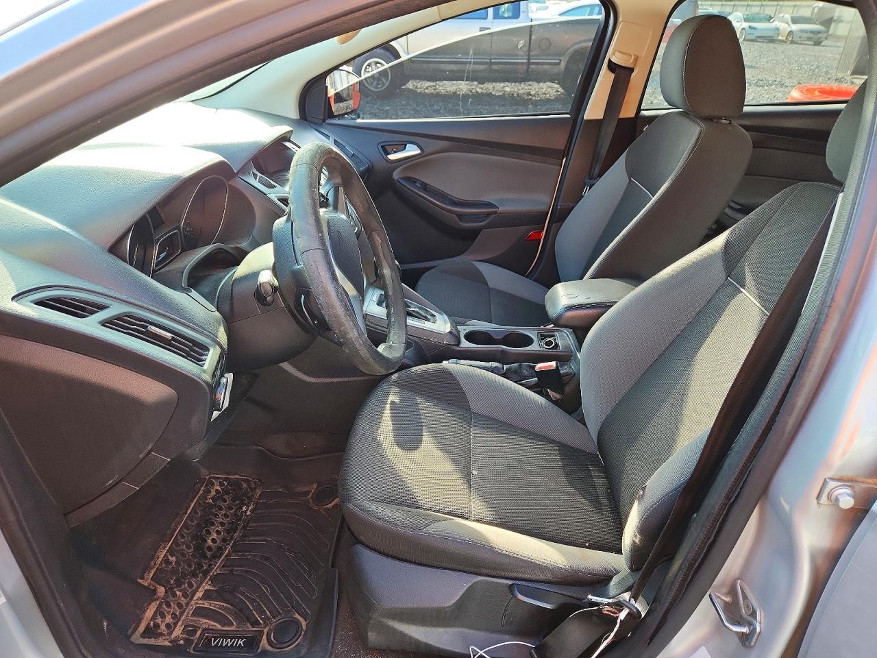 2013 Ford Focus Se Gray vin: 1FADP3F20DL252980