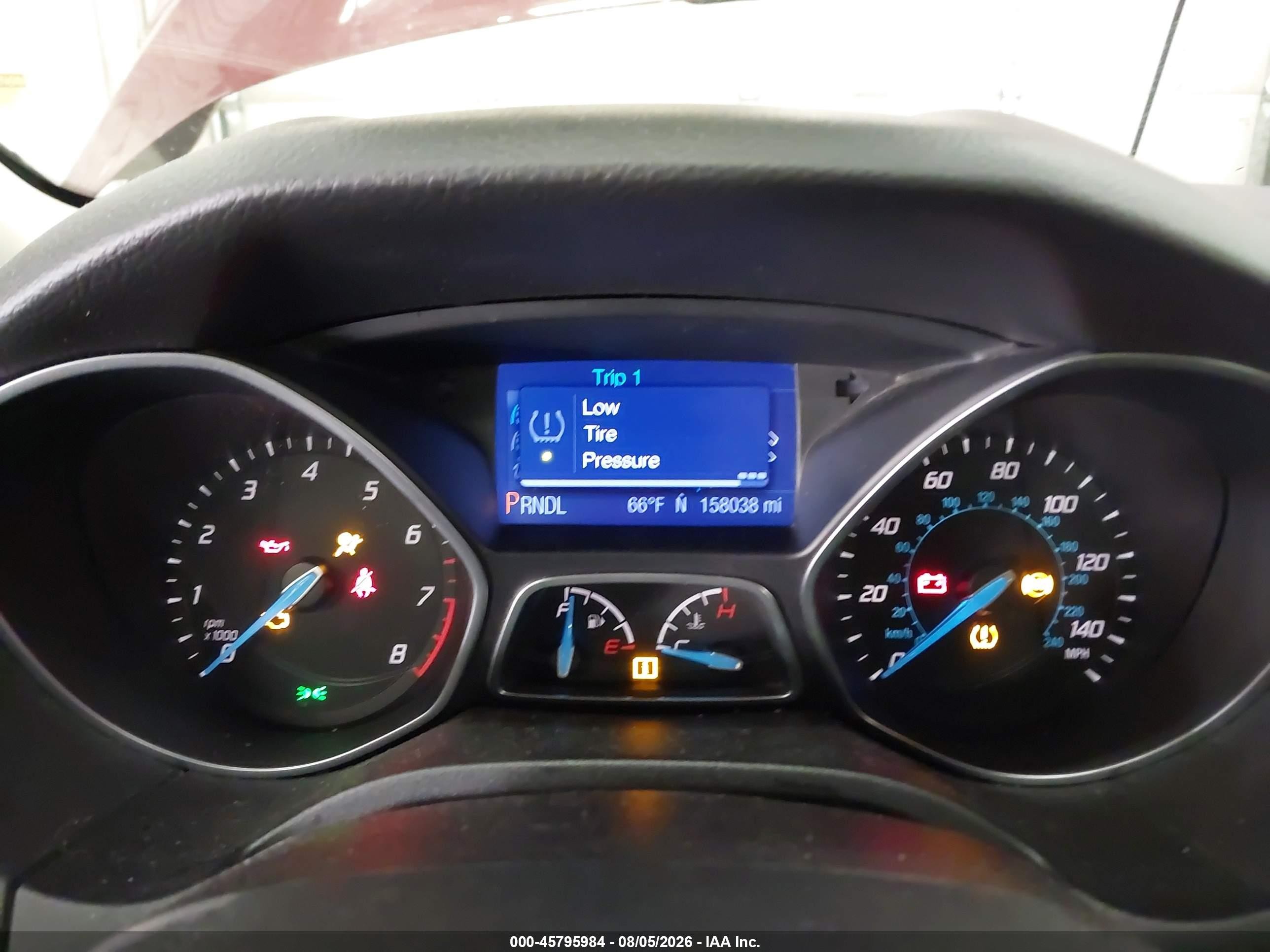 2013 Ford Focus Se Красный vin: 1FADP3F20DL261873