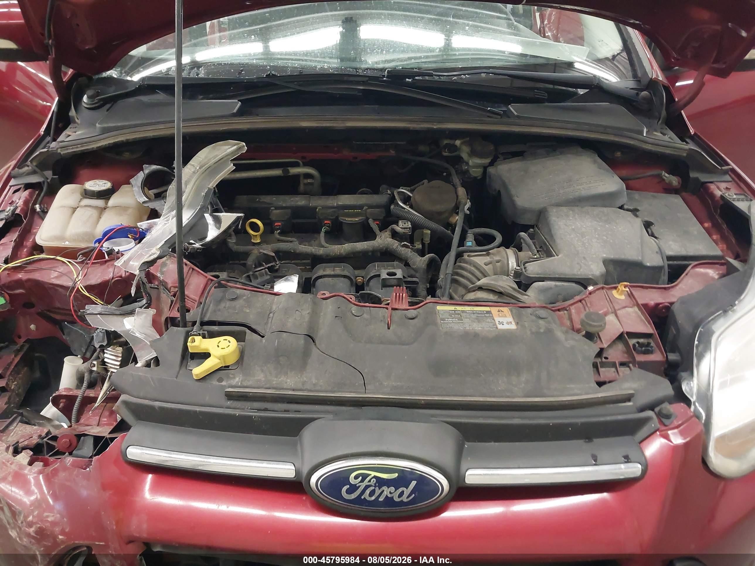 2013 Ford Focus Se Красный vin: 1FADP3F20DL261873