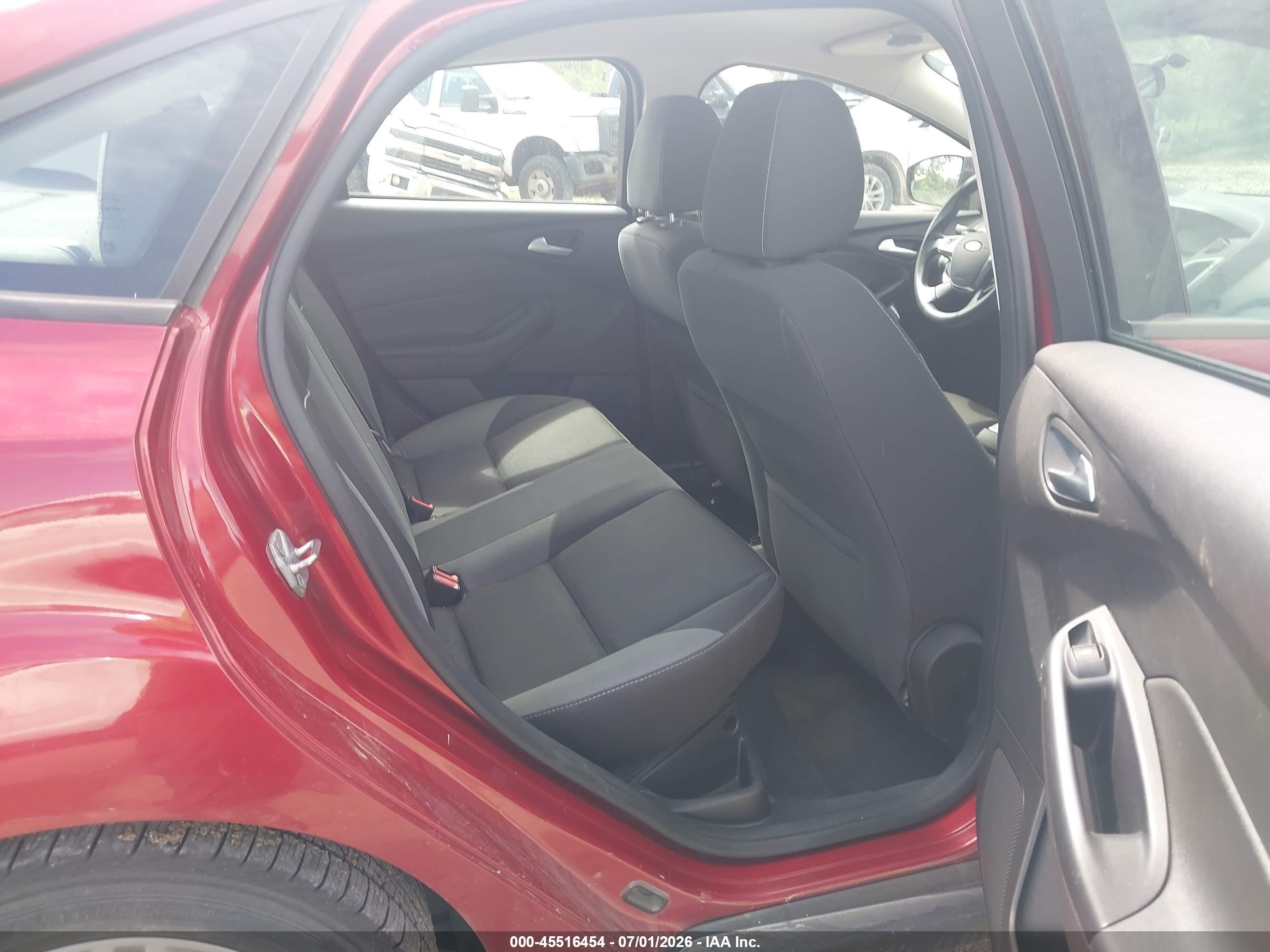 2013 Ford Focus Se Red vin: 1FADP3F20DL274512