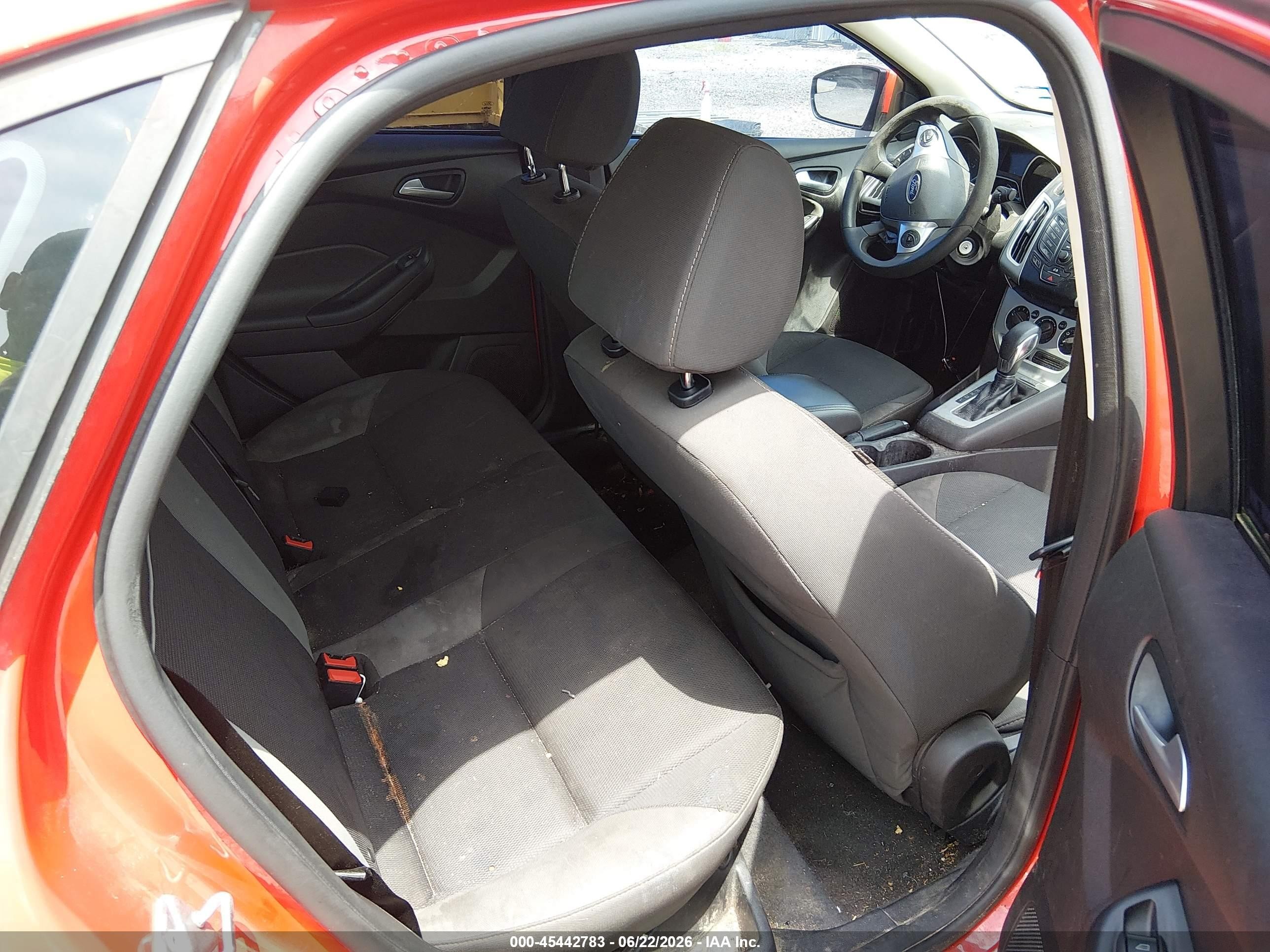 2013 Ford Focus Se Красный vin: 1FADP3F20DL297031