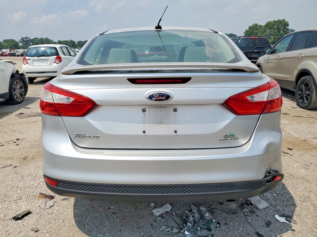 2013 Ford Focus Se Silver vin: 1FADP3F20DL339990