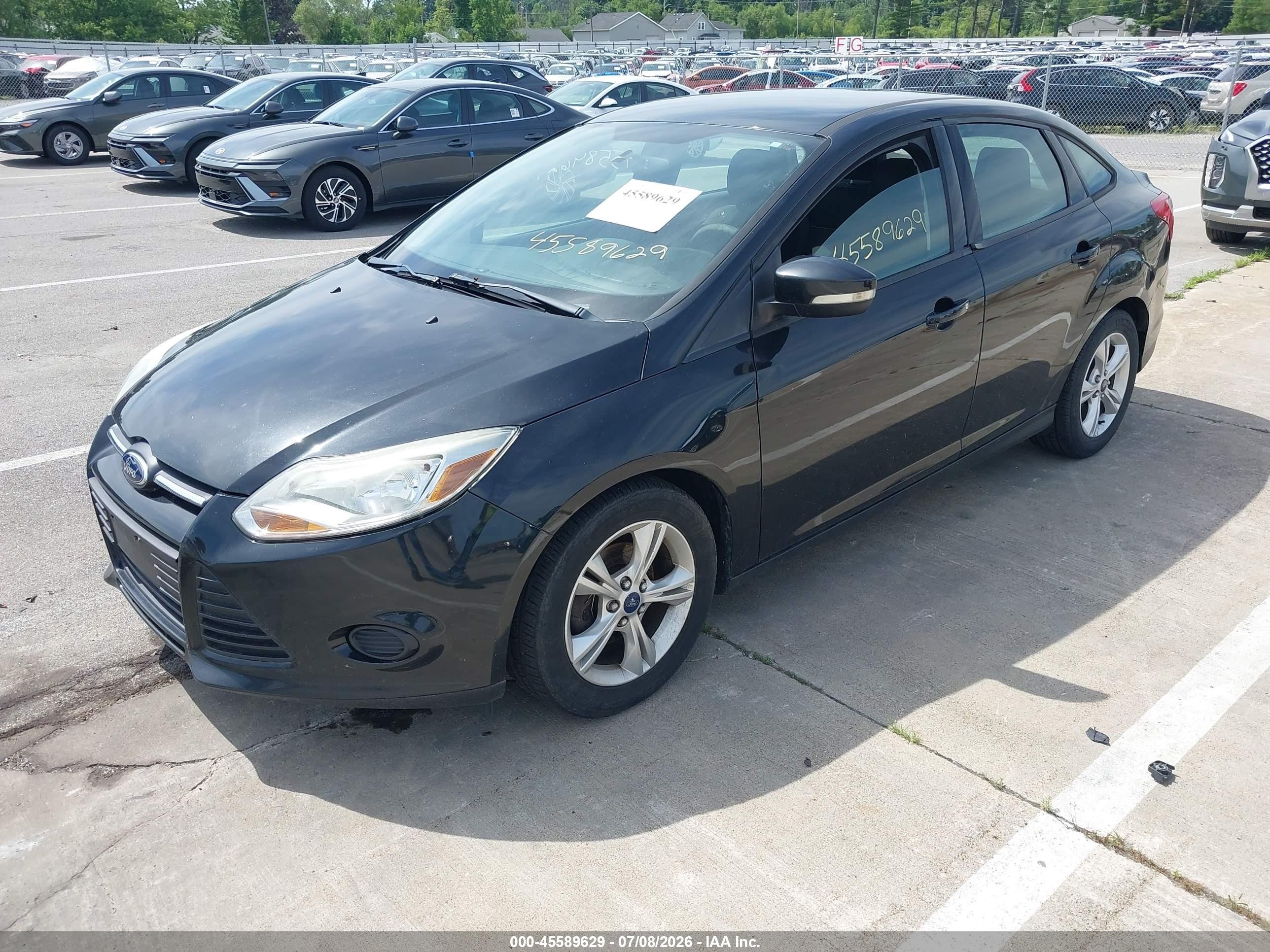 2014 Ford Focus Se Black vin: 1FADP3F20EL105897