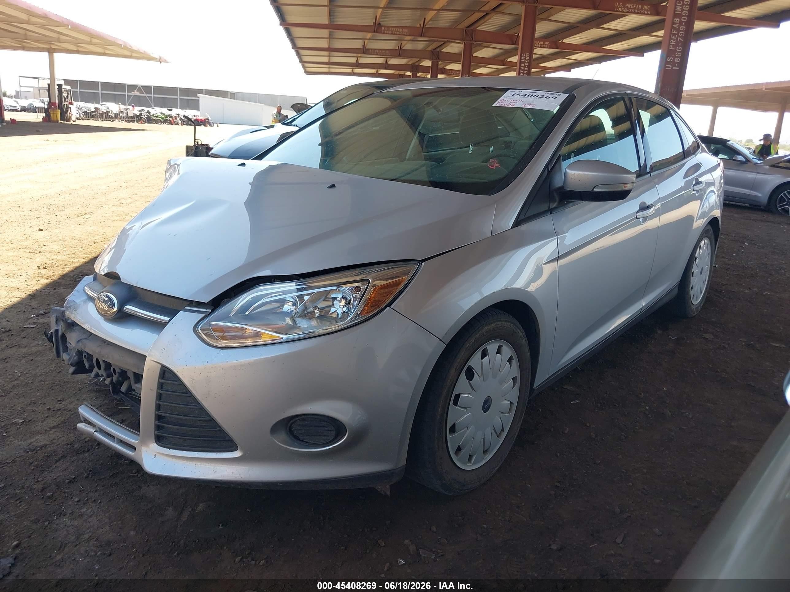 2014 Ford Focus Se Silver vin: 1FADP3F20EL111697