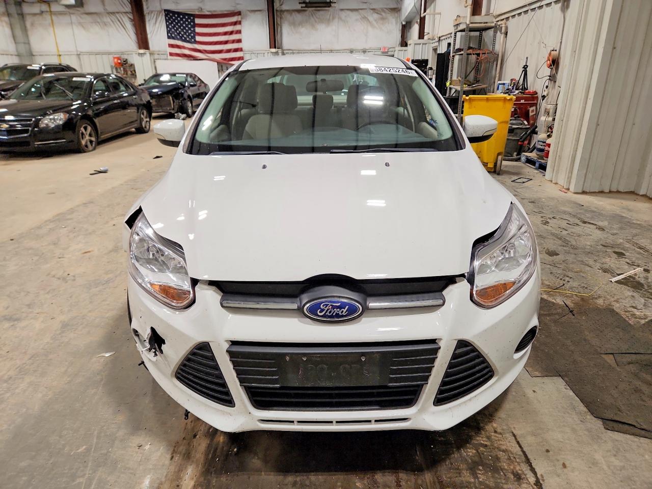 2014 Ford Focus Se Белый vin: 1FADP3F20EL119525