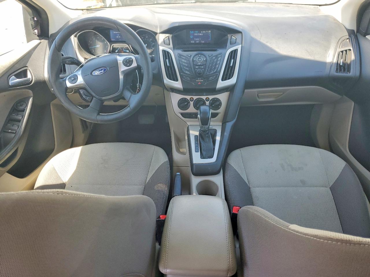 2014 Ford Focus Se Silver vin: 1FADP3F20EL124322