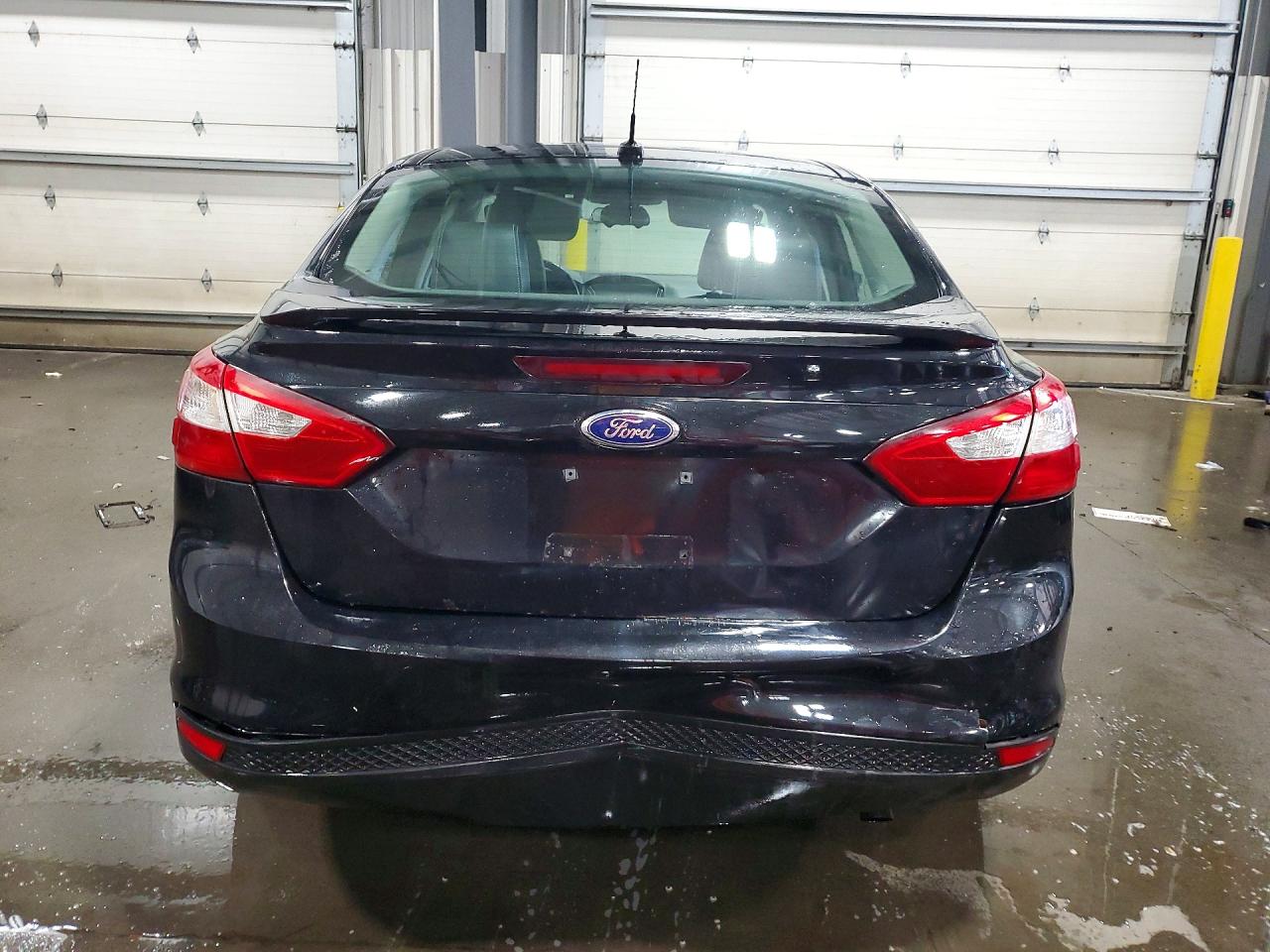 2014 Ford Focus Se Black vin: 1FADP3F20EL129455