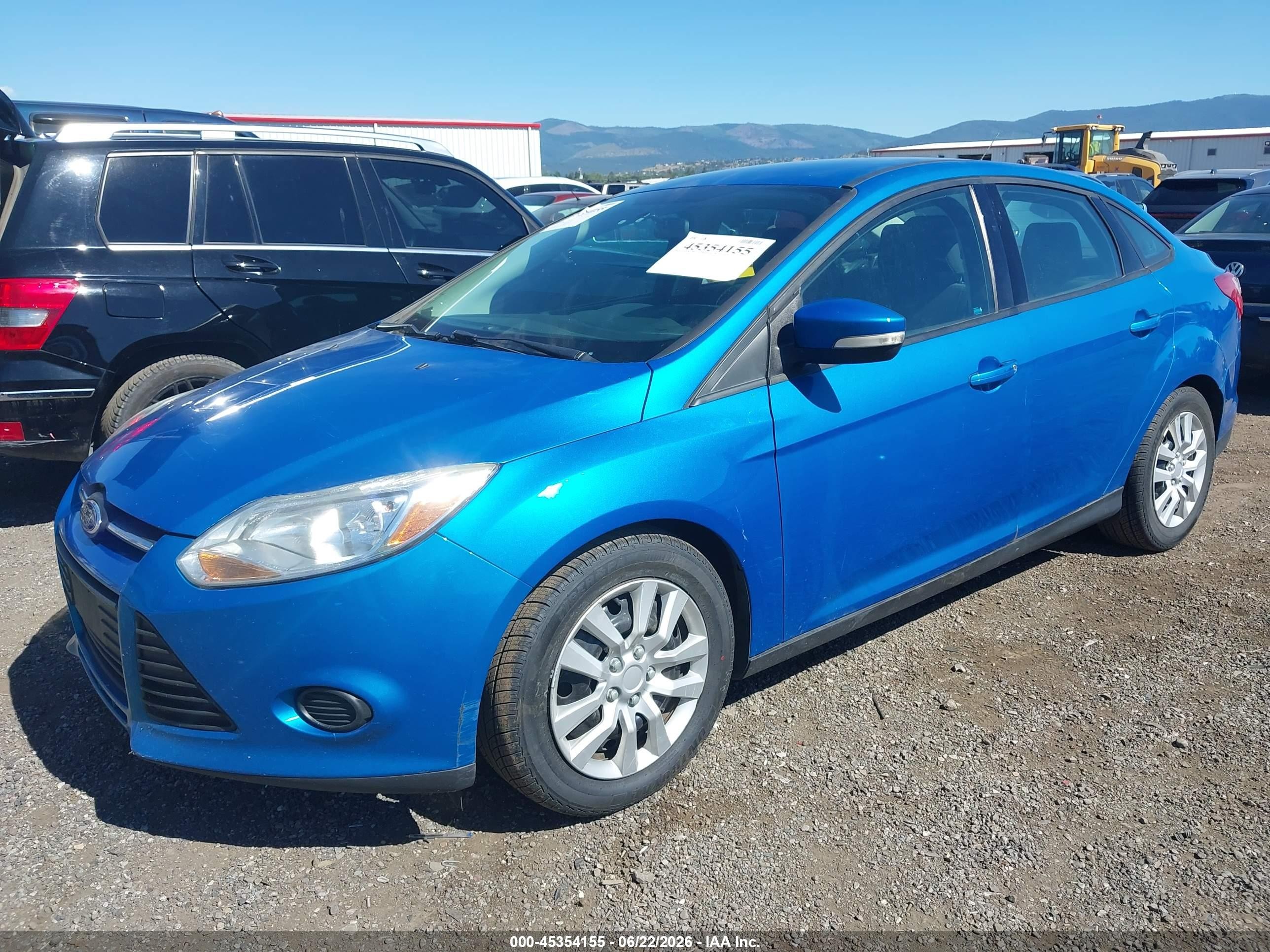 2014 Ford Focus Se Blue vin: 1FADP3F20EL141296
