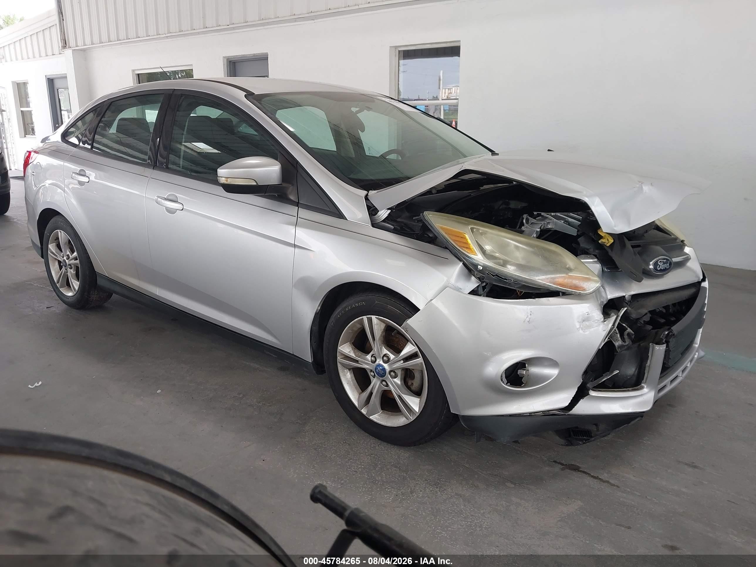 2014 Ford Focus Se Silver vin: 1FADP3F20EL166019