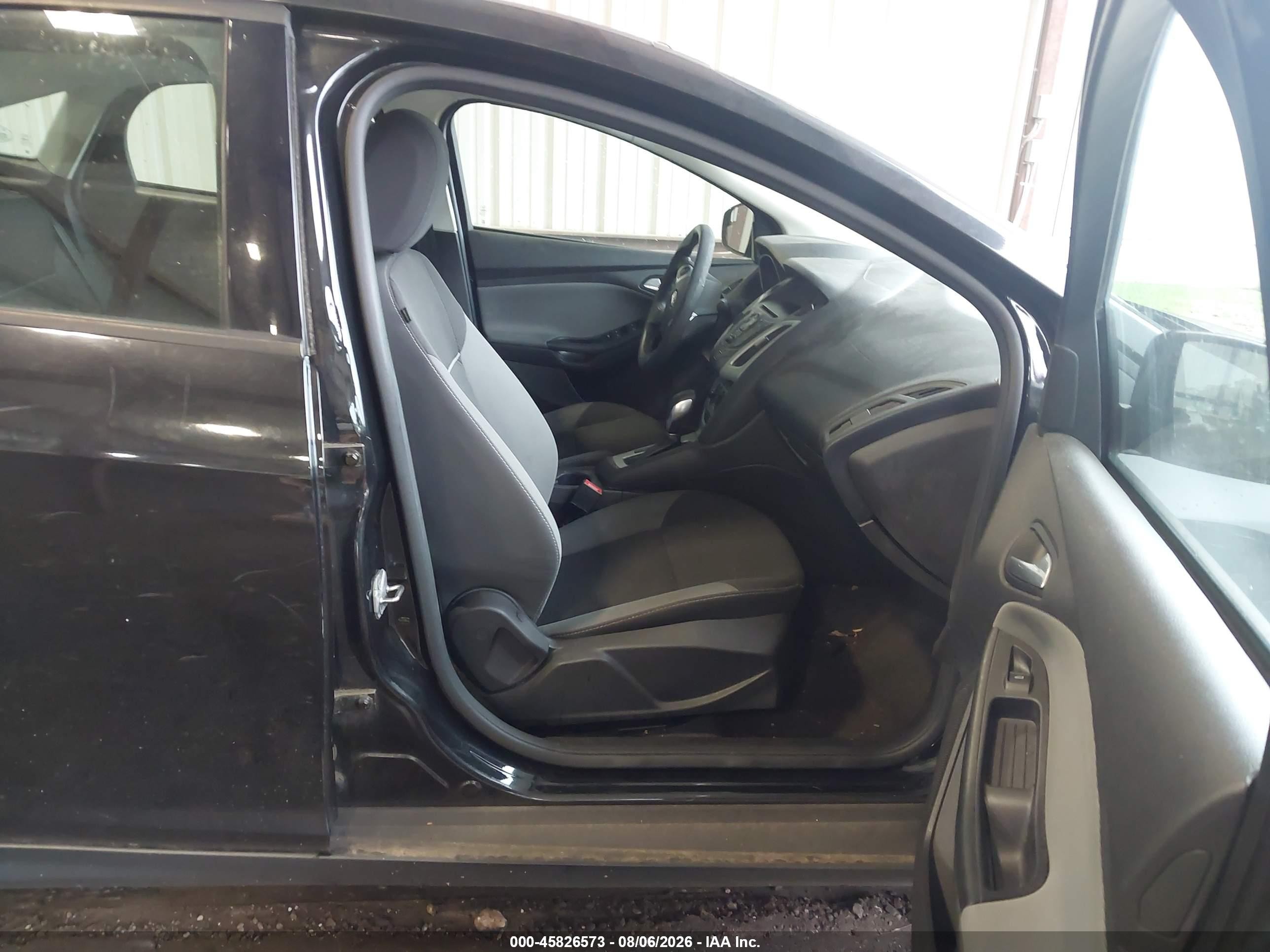 2014 Ford Focus Se Black vin: 1FADP3F20EL166750
