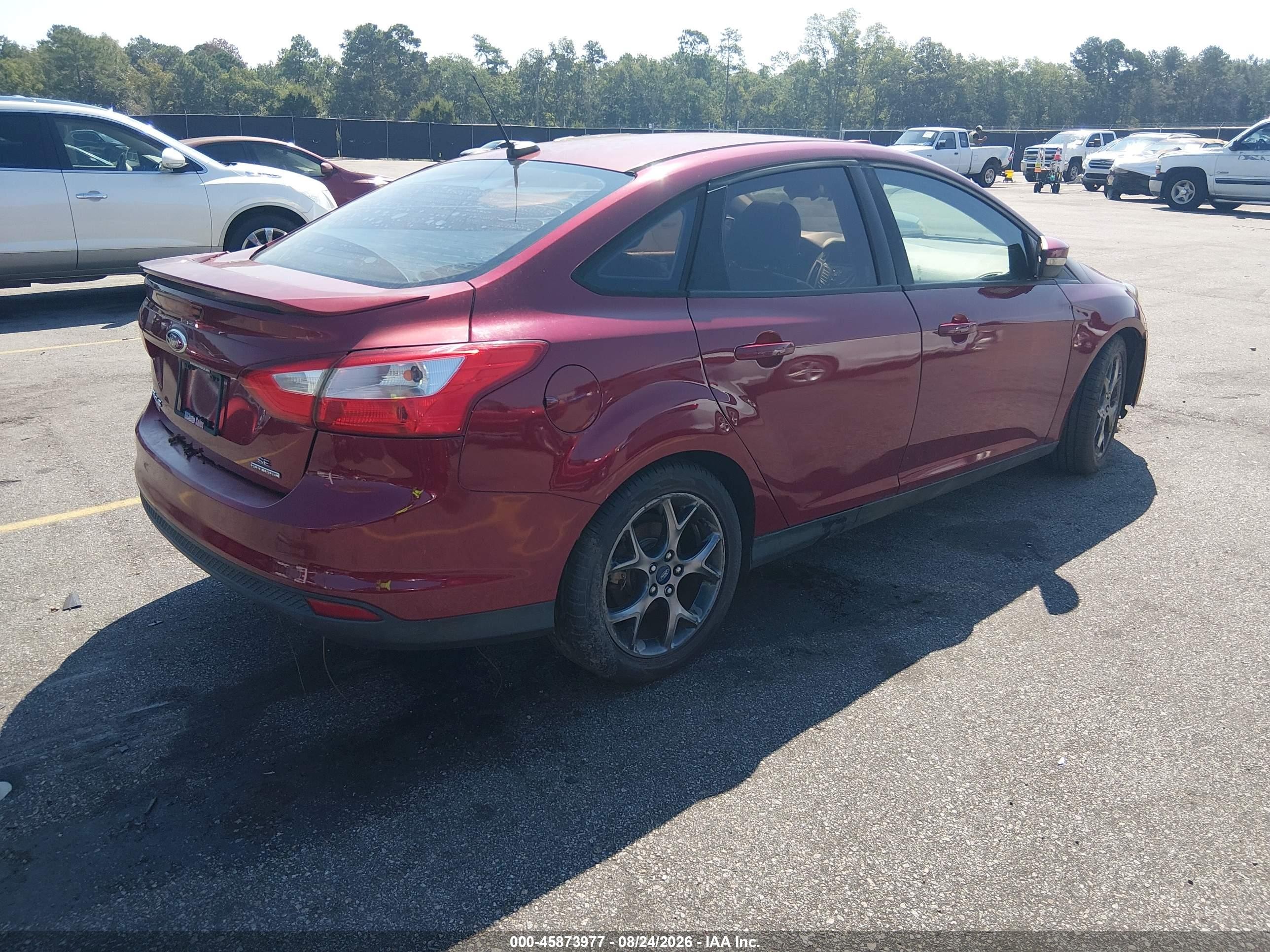 2014 Ford Focus Se Red vin: 1FADP3F20EL191082