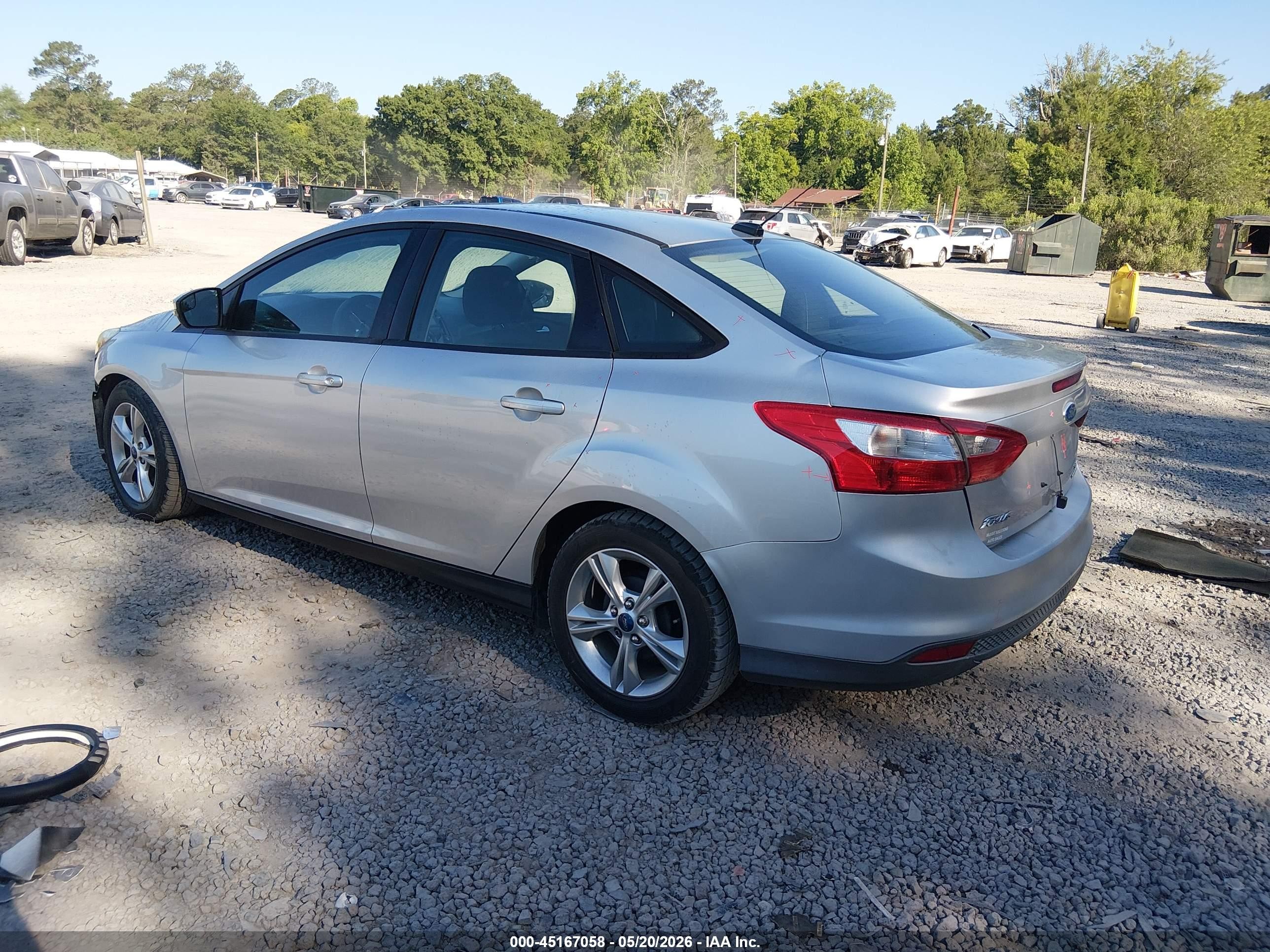2014 Ford Focus Se Silver vin: 1FADP3F20EL216207