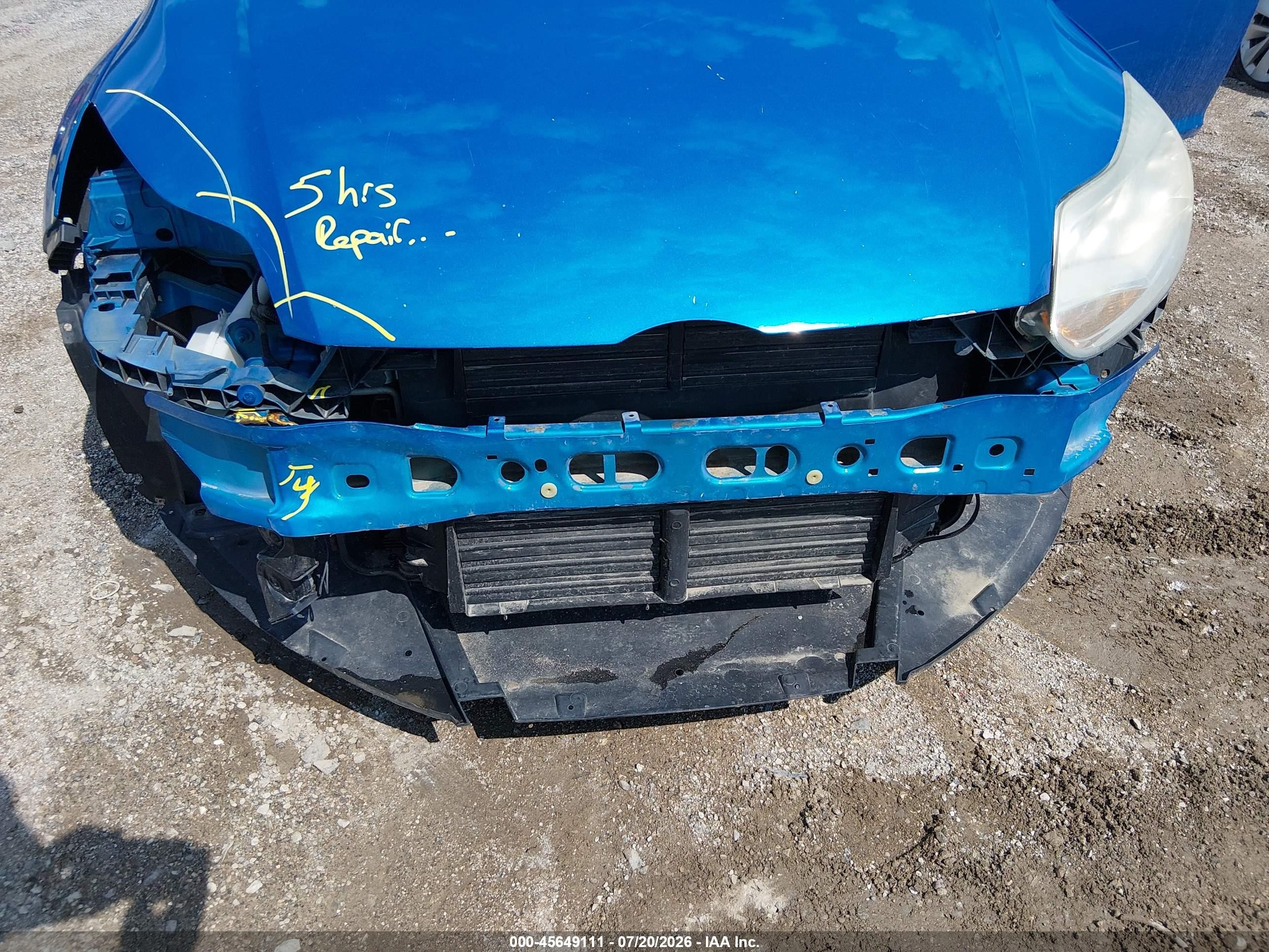 2014 Ford Focus Se Blue vin: 1FADP3F20EL218670