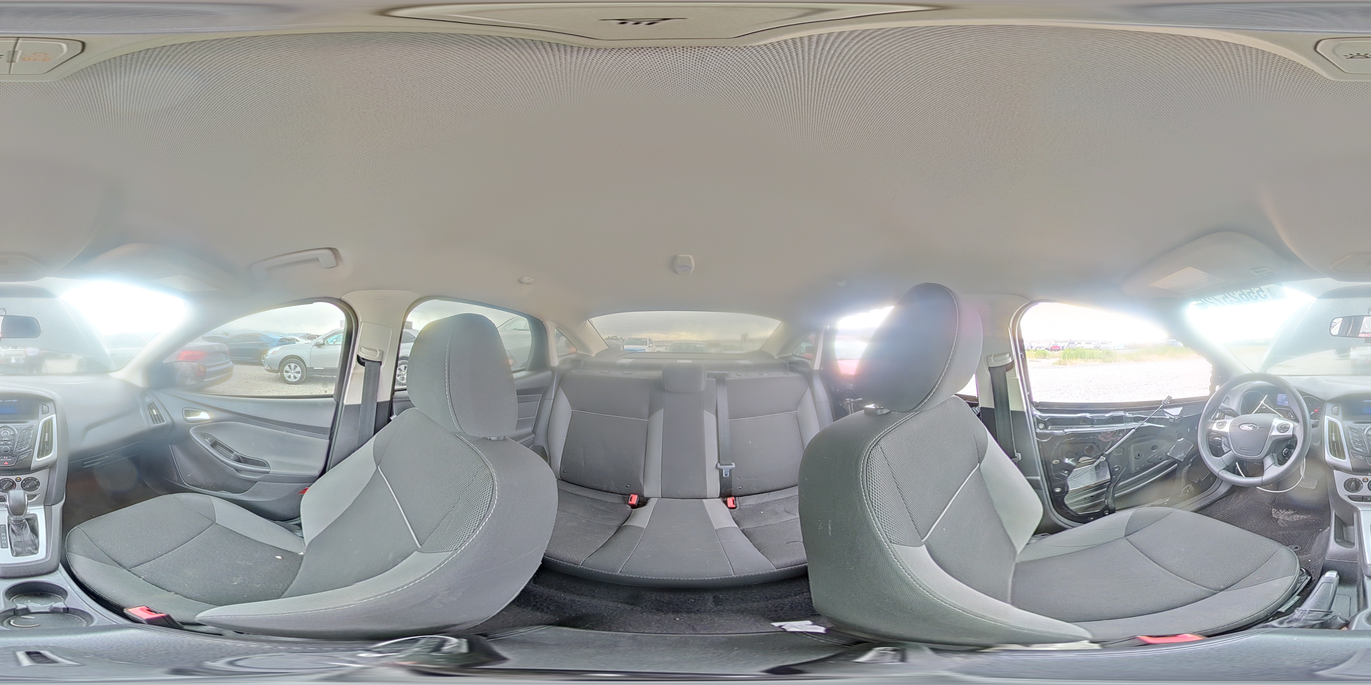 2014 Ford Focus Se Черный vin: 1FADP3F20EL224551