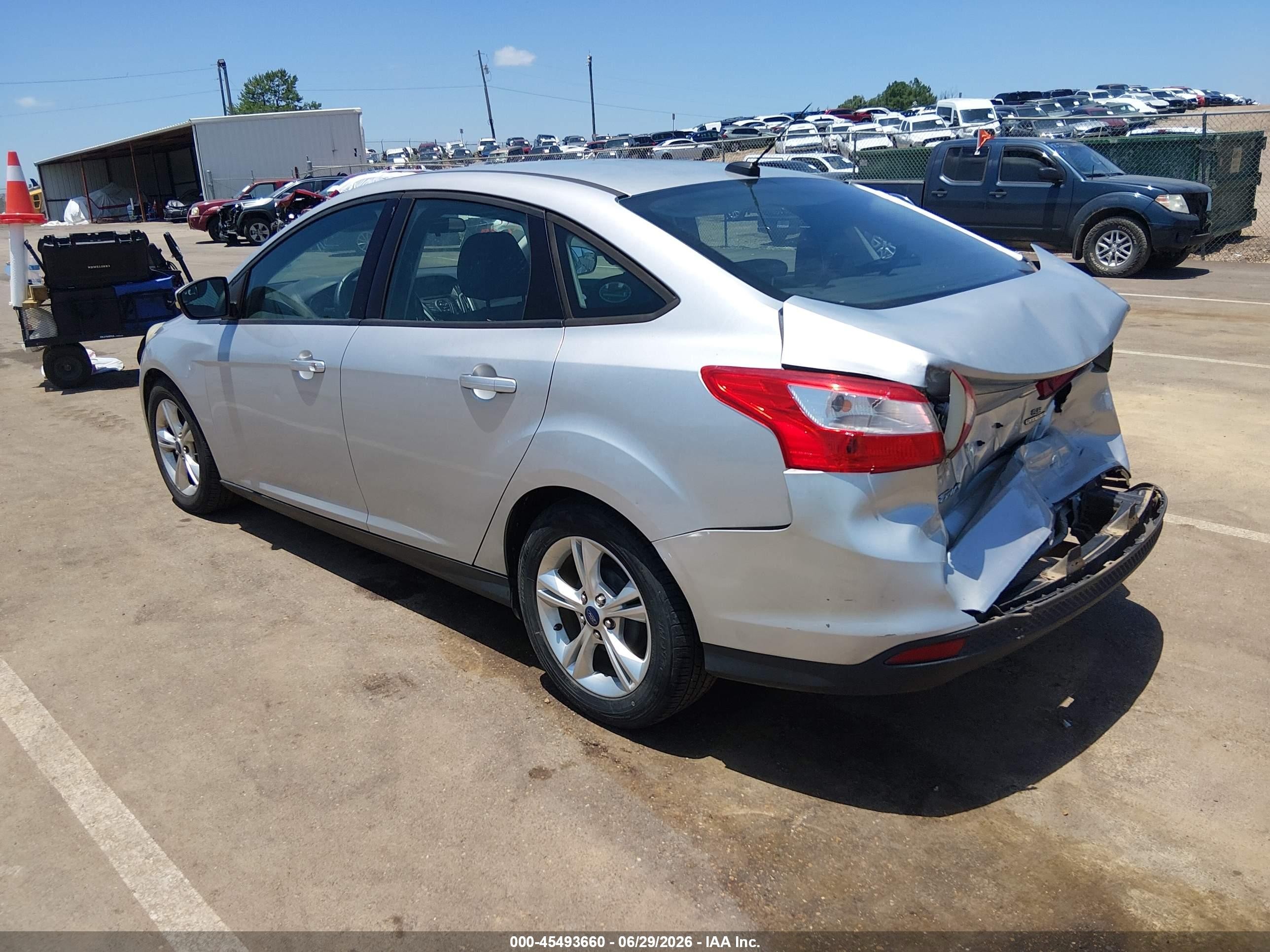 2014 Ford Focus Se Silver vin: 1FADP3F20EL227529