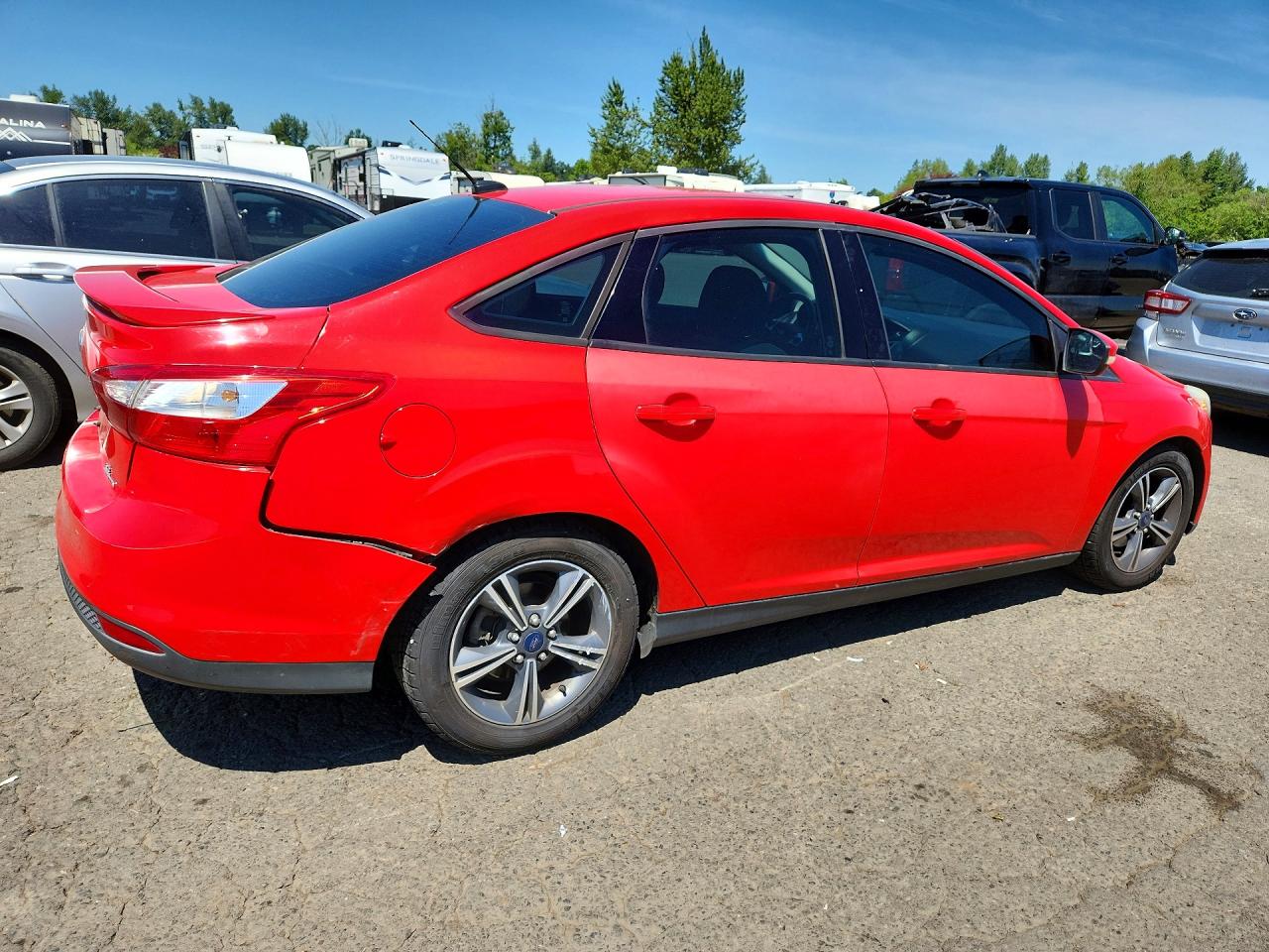 2014 Ford Focus Se Red vin: 1FADP3F20EL235596