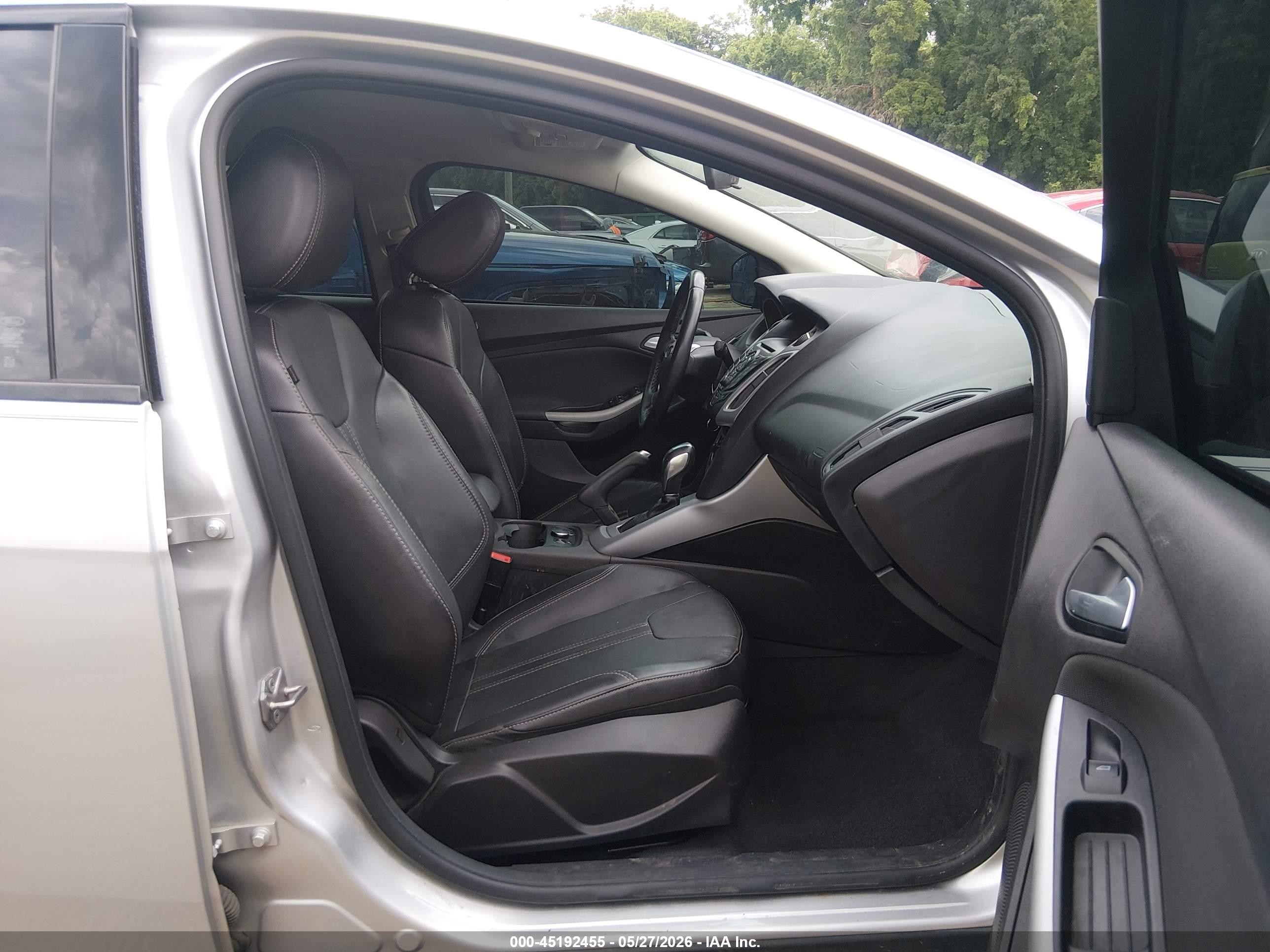 2014 Ford Focus Se Silver vin: 1FADP3F20EL241186