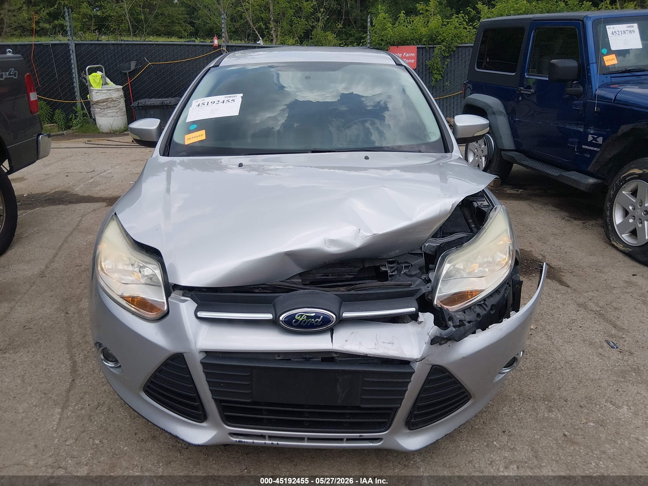 2014 Ford Focus Se Silver vin: 1FADP3F20EL241186