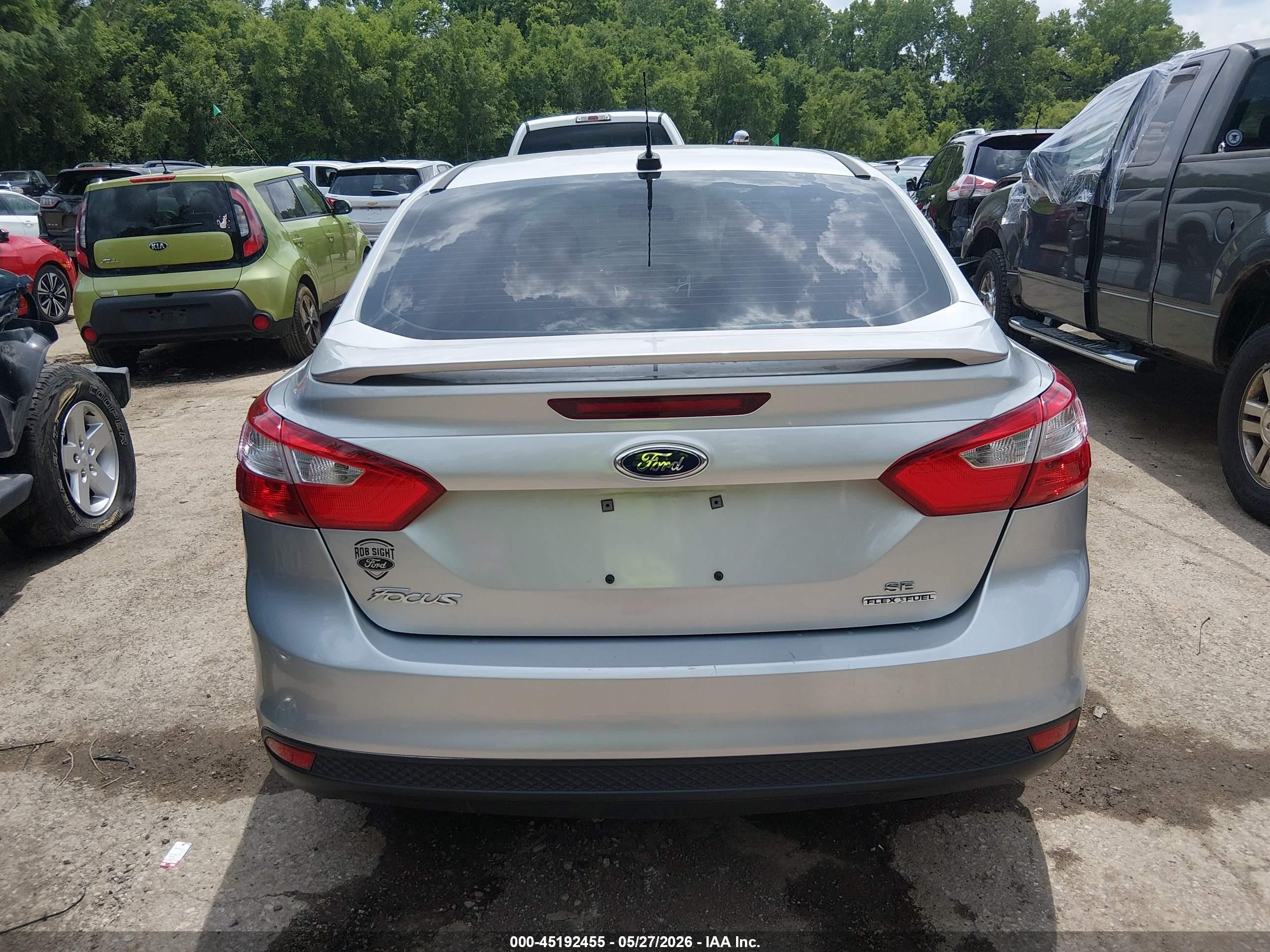 2014 Ford Focus Se Silver vin: 1FADP3F20EL241186