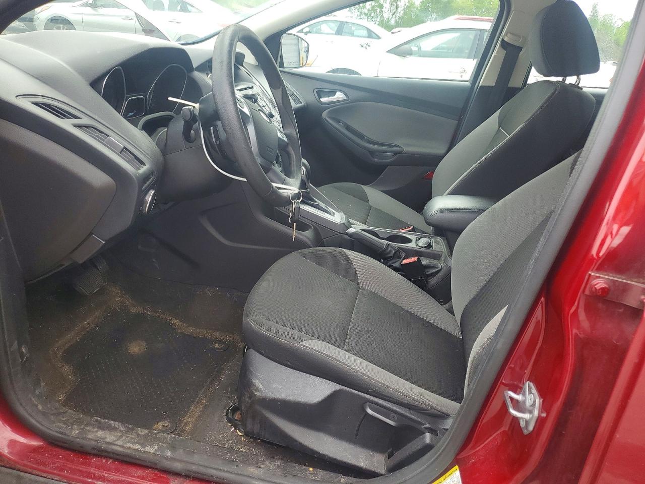 2014 Ford Focus Se Burgundy vin: 1FADP3F20EL243522