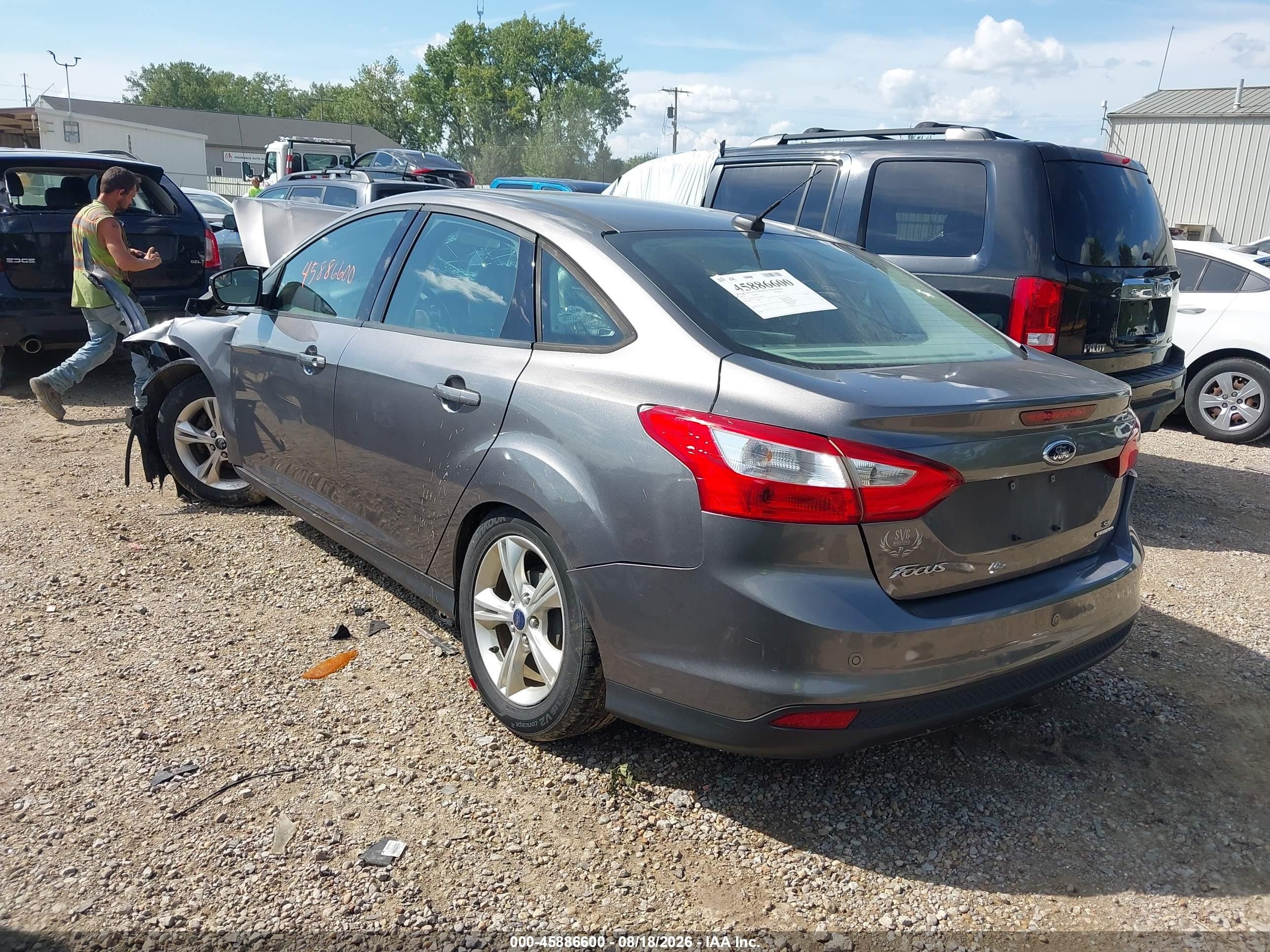 2014 Ford Focus Se Gray vin: 1FADP3F20EL245481