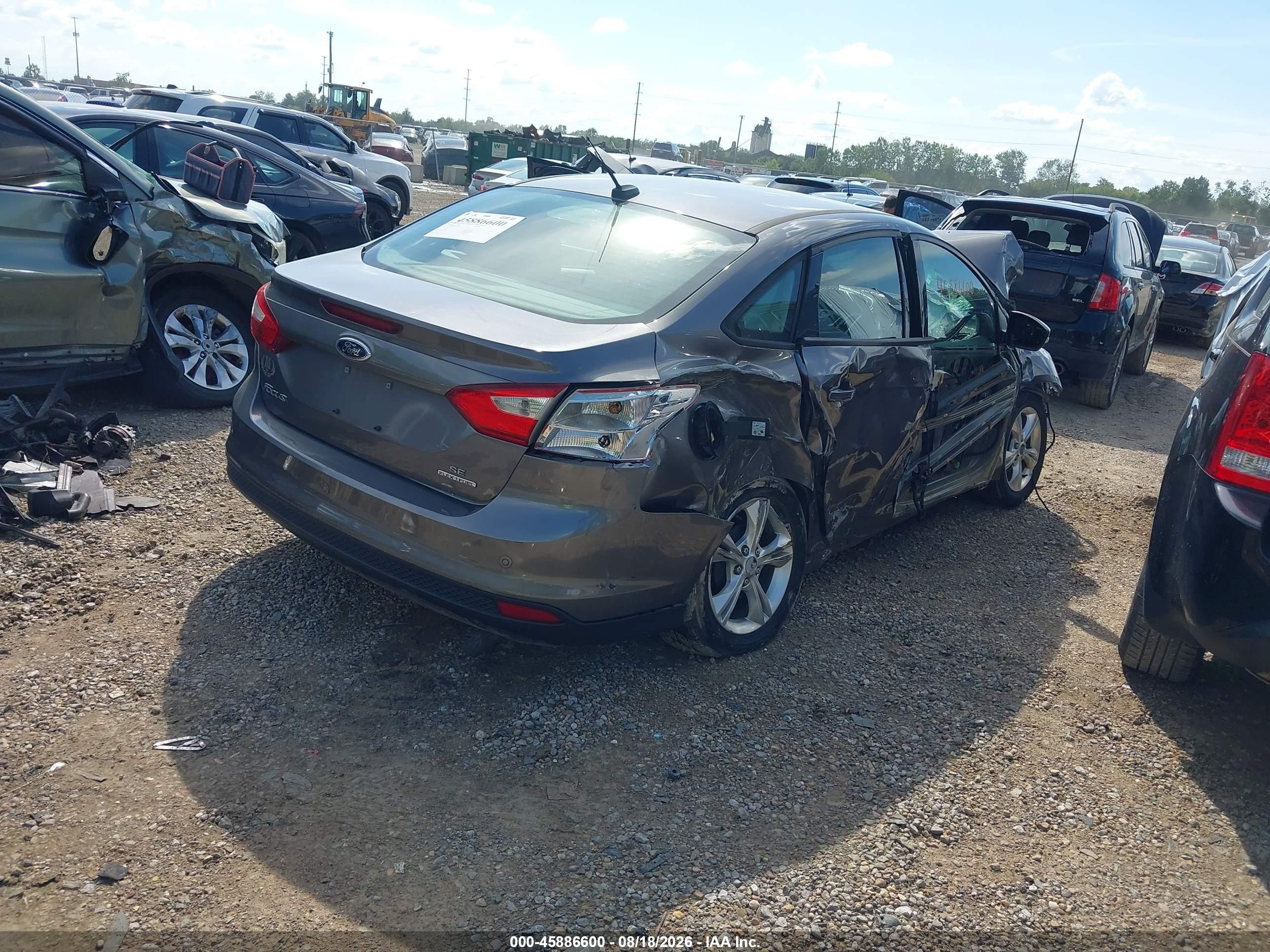 2014 Ford Focus Se Gray vin: 1FADP3F20EL245481
