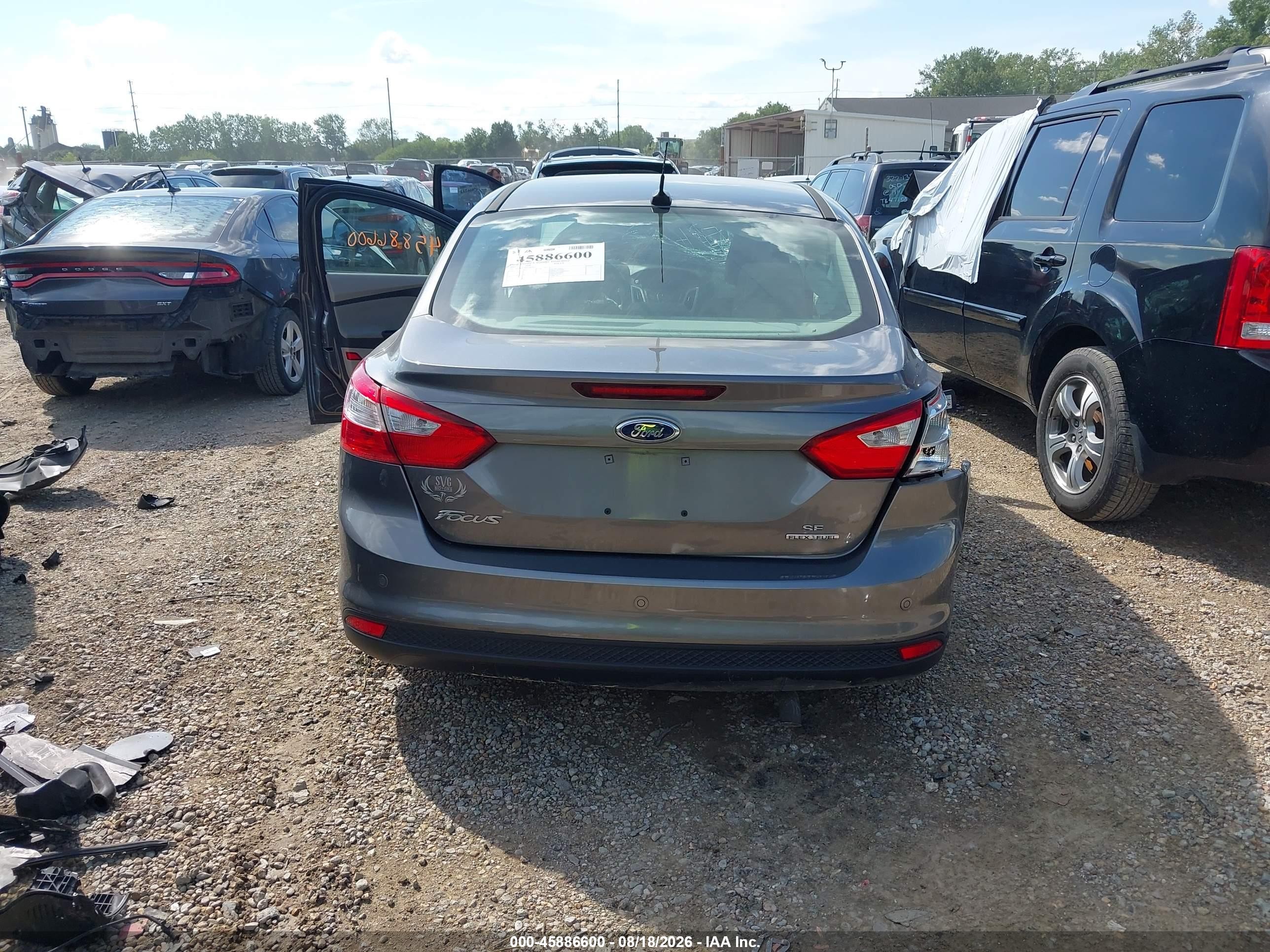 2014 Ford Focus Se Gray vin: 1FADP3F20EL245481