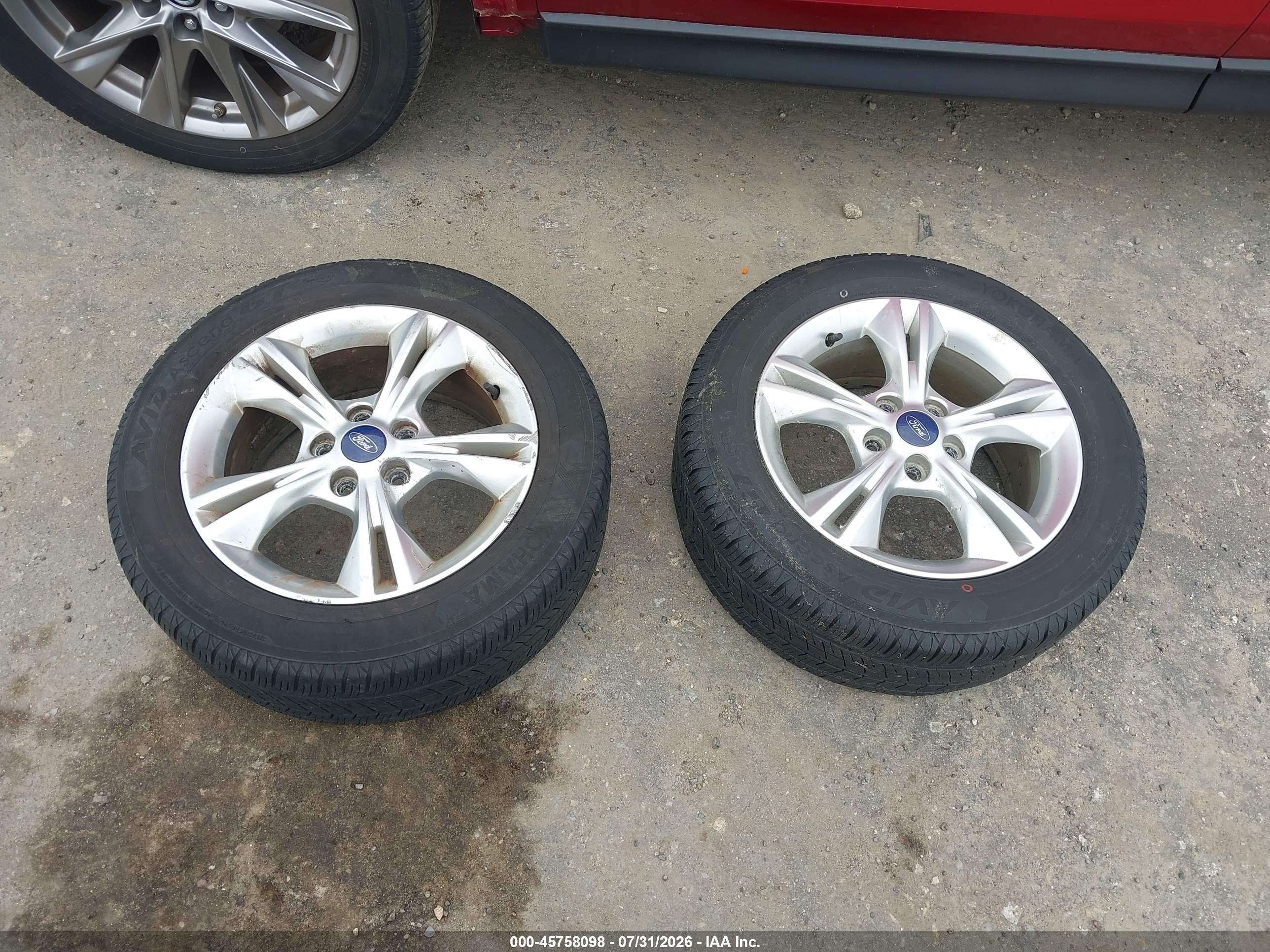 2014 Ford Focus Se Gray vin: 1FADP3F20EL250793