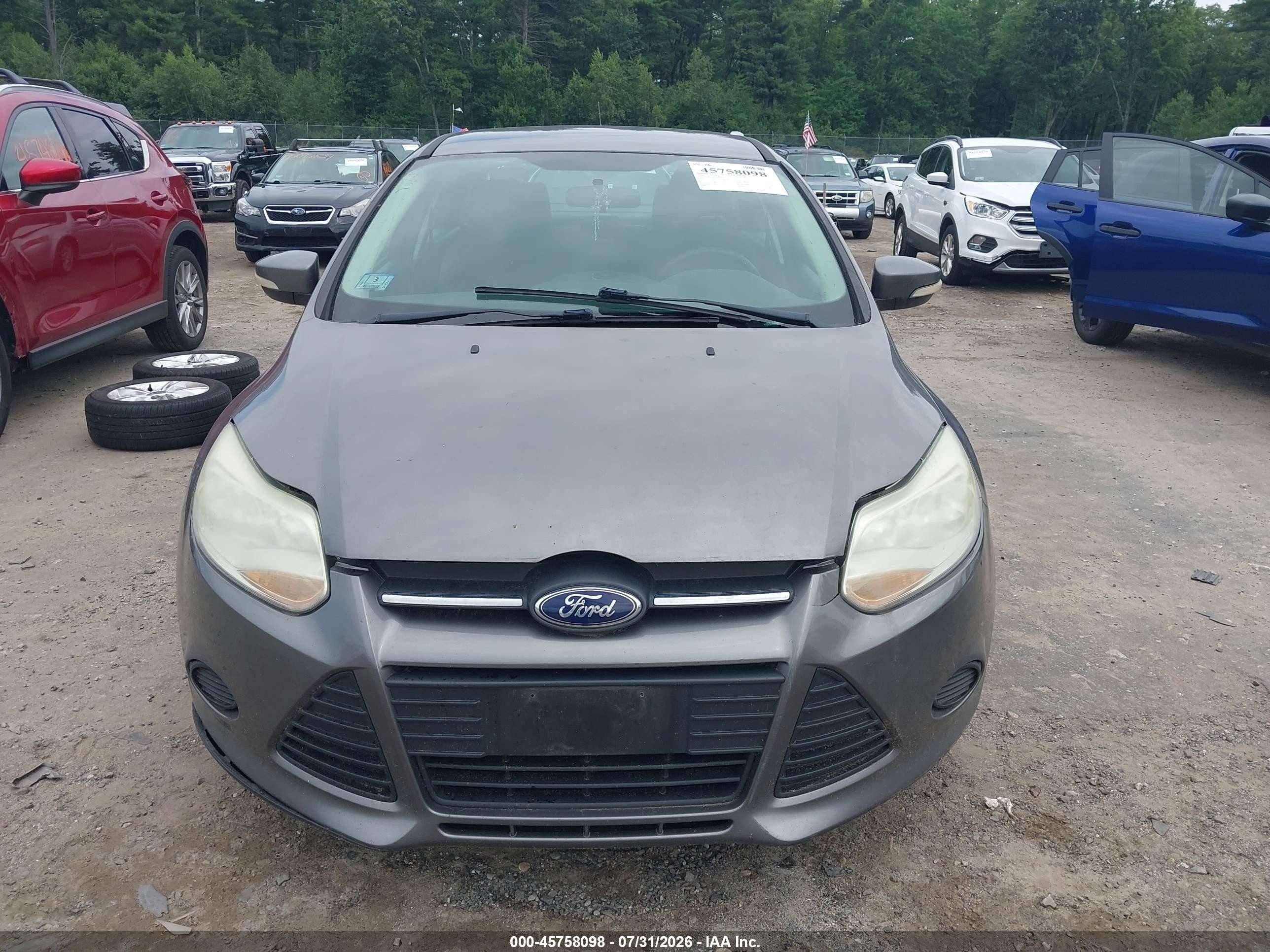 2014 Ford Focus Se Gray vin: 1FADP3F20EL250793