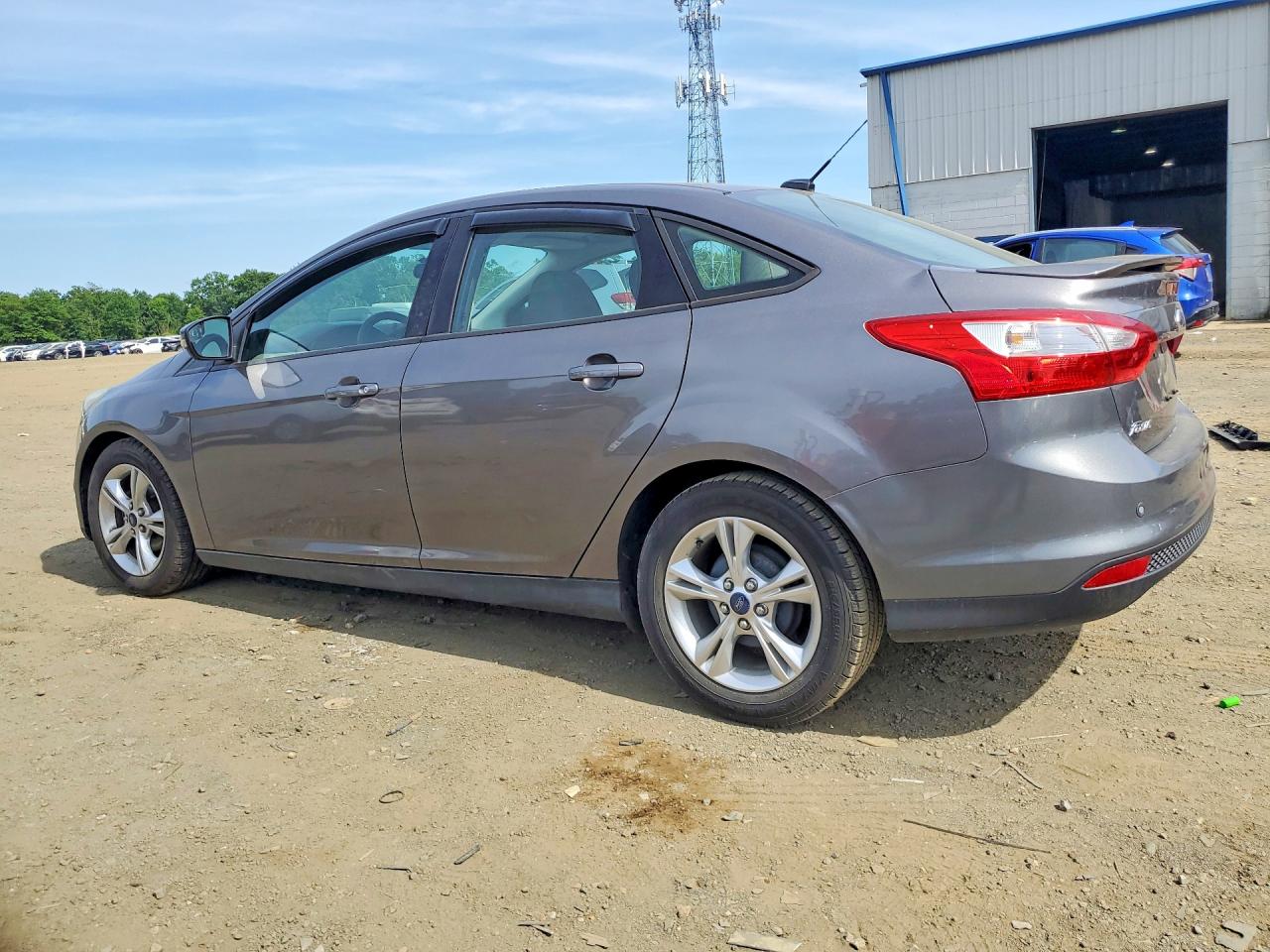 2014 Ford Focus Se Gray vin: 1FADP3F20EL251233