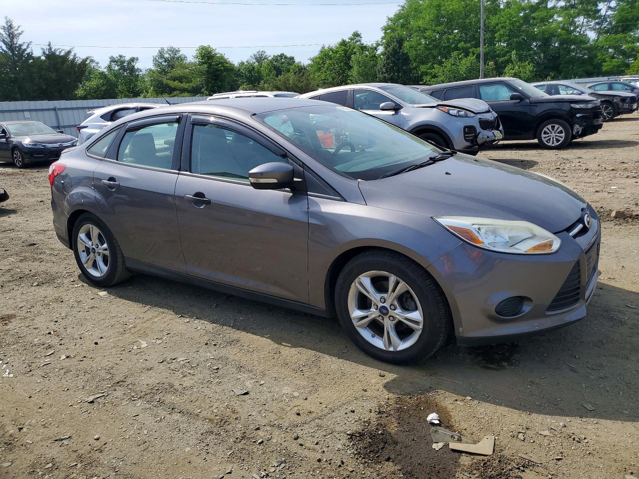 2014 Ford Focus Se Gray vin: 1FADP3F20EL251233