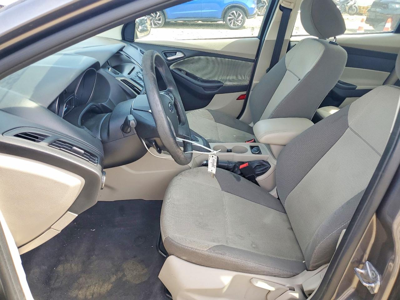 2014 Ford Focus Se Gray vin: 1FADP3F20EL251233