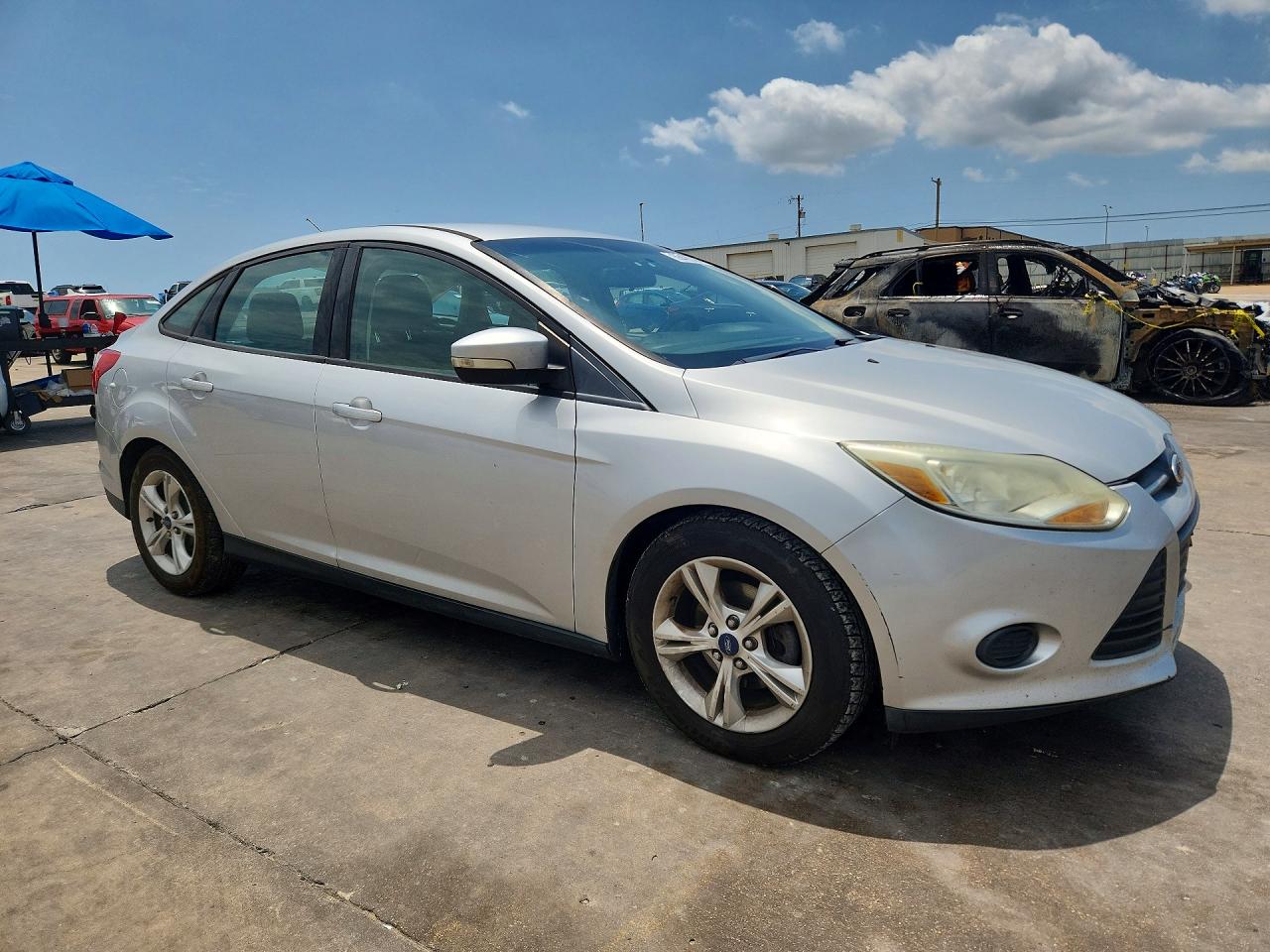 2014 Ford Focus Silver vin: 1FADP3F20EL265570