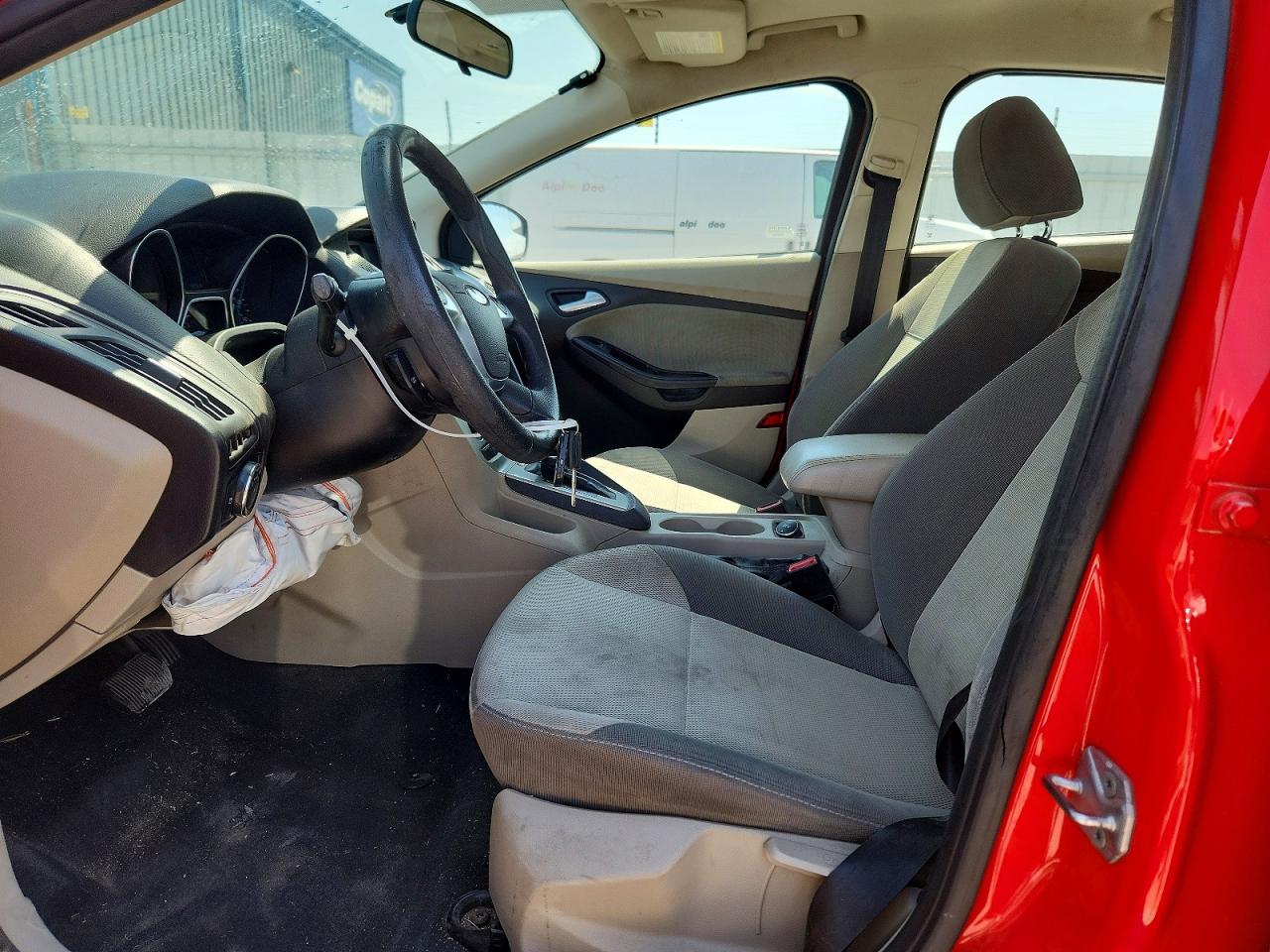 2014 Ford Focus Se Red vin: 1FADP3F20EL266623