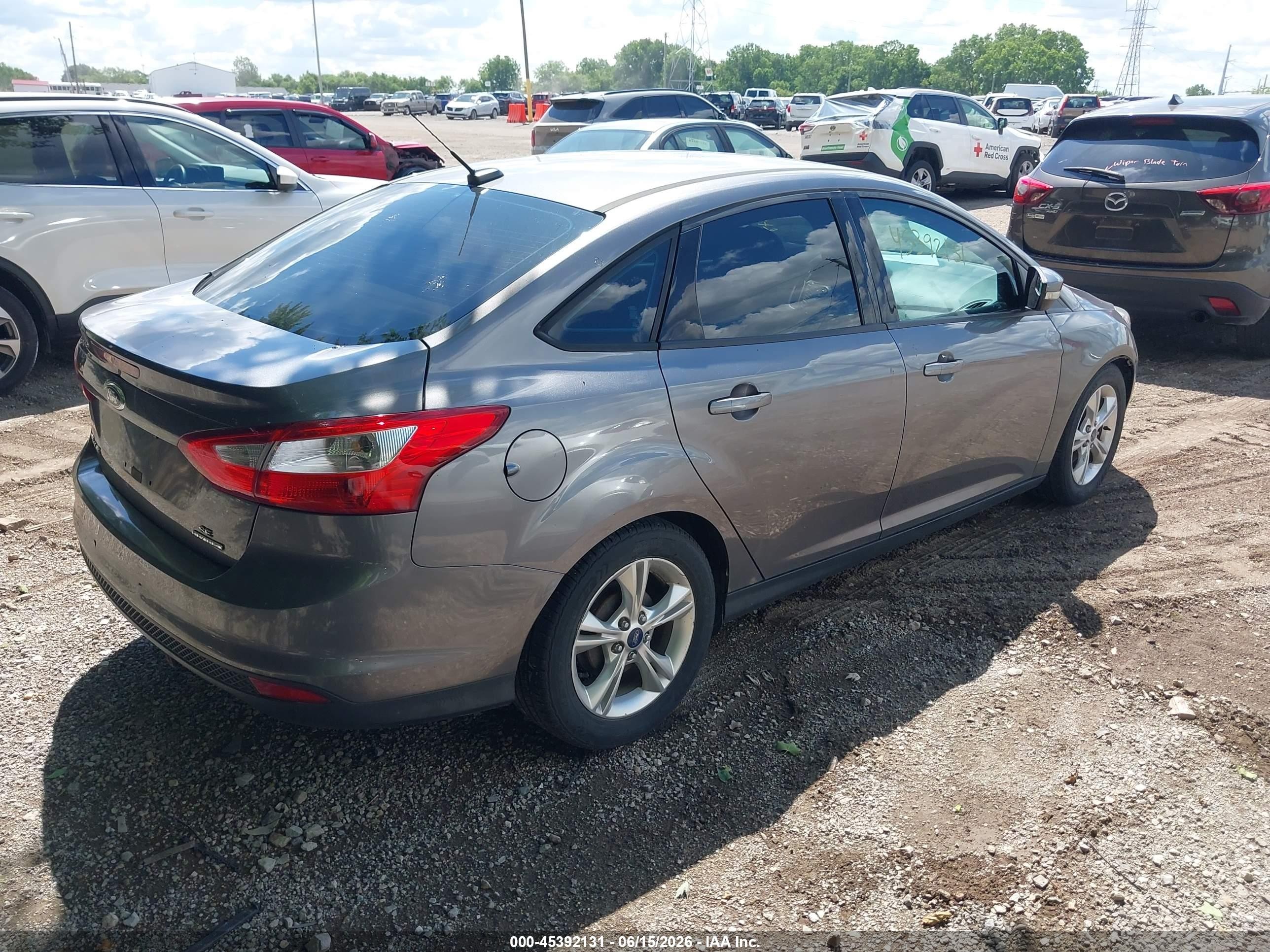 2014 Ford Focus Se Gray vin: 1FADP3F20EL280912