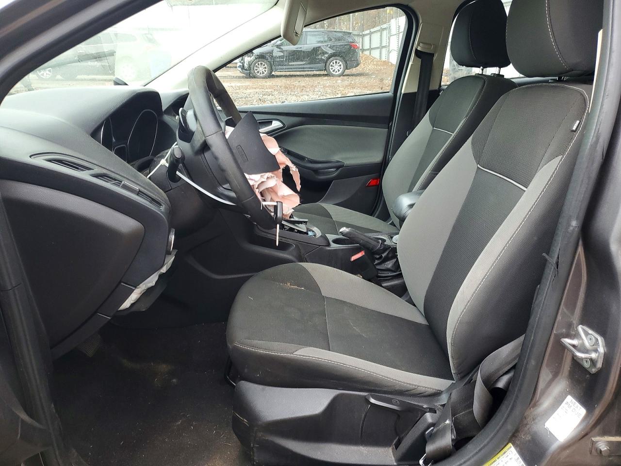 2014 Ford Focus Se Gray vin: 1FADP3F20EL287715