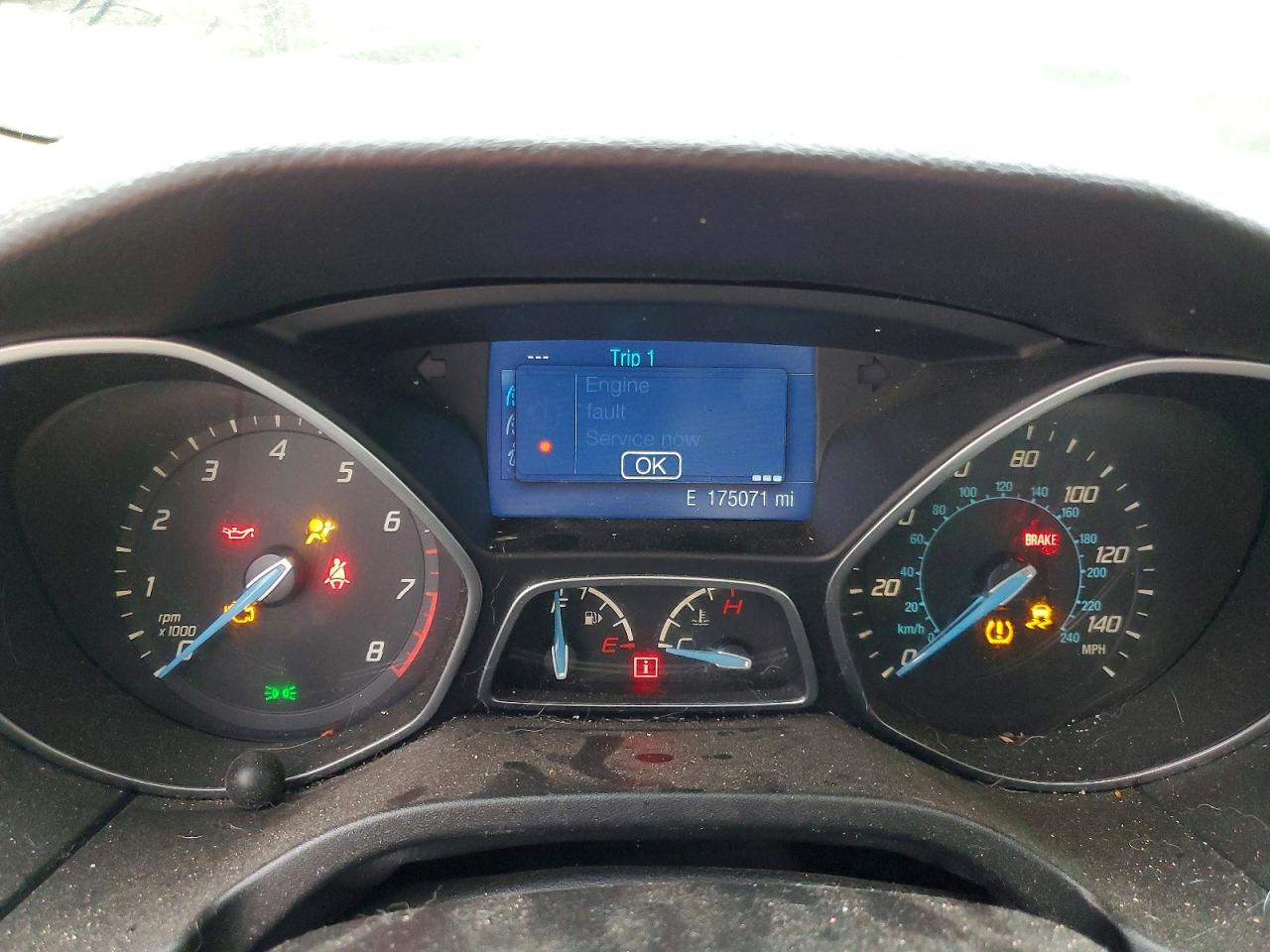 2014 Ford Focus Se Gray vin: 1FADP3F20EL287715