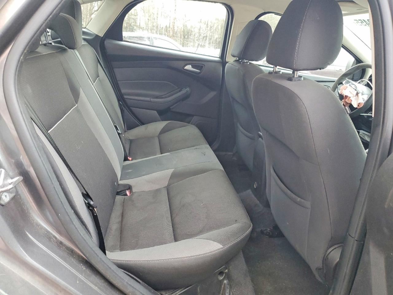 2014 Ford Focus Se Gray vin: 1FADP3F20EL287715